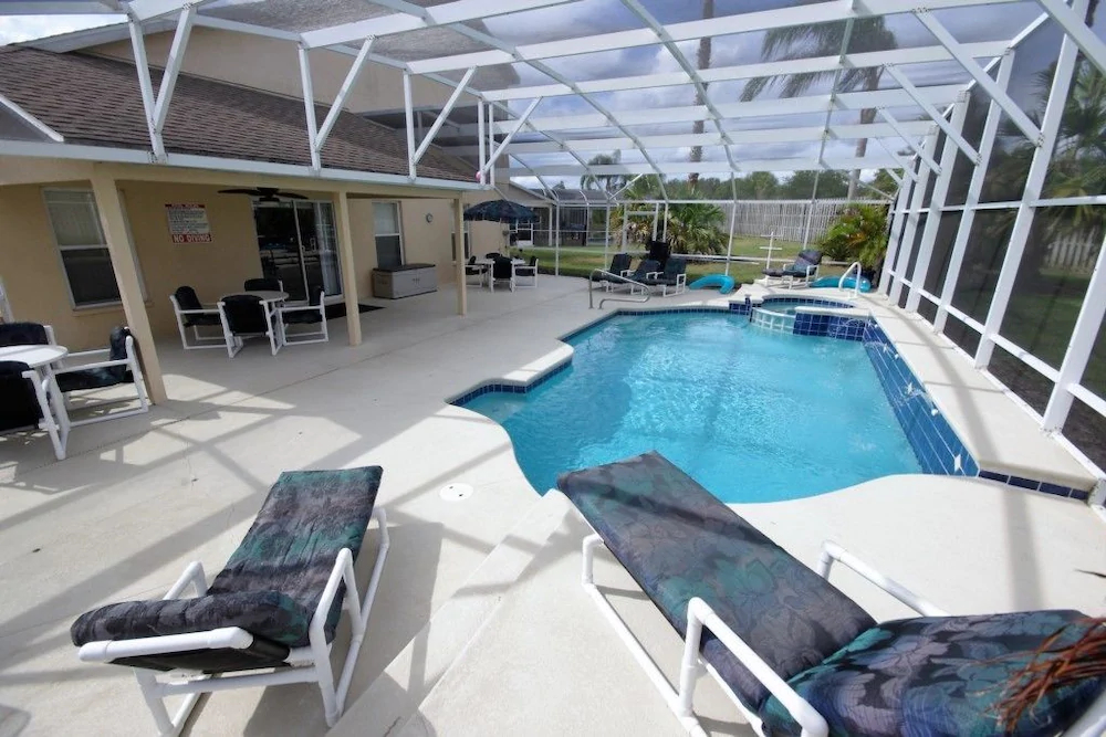 Hampton Lakes