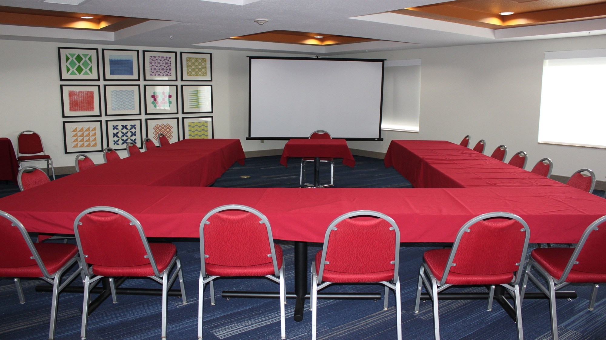 Holiday Inn Express & Suites Orlando South-Davenport