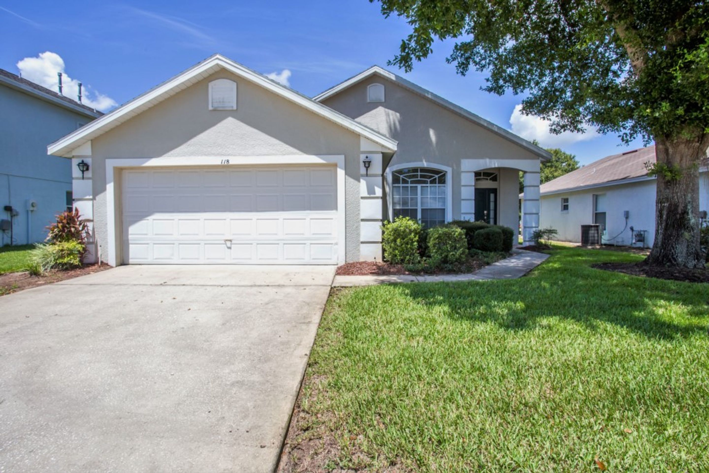 Pinewood Country Estates by Florida Star Vacations