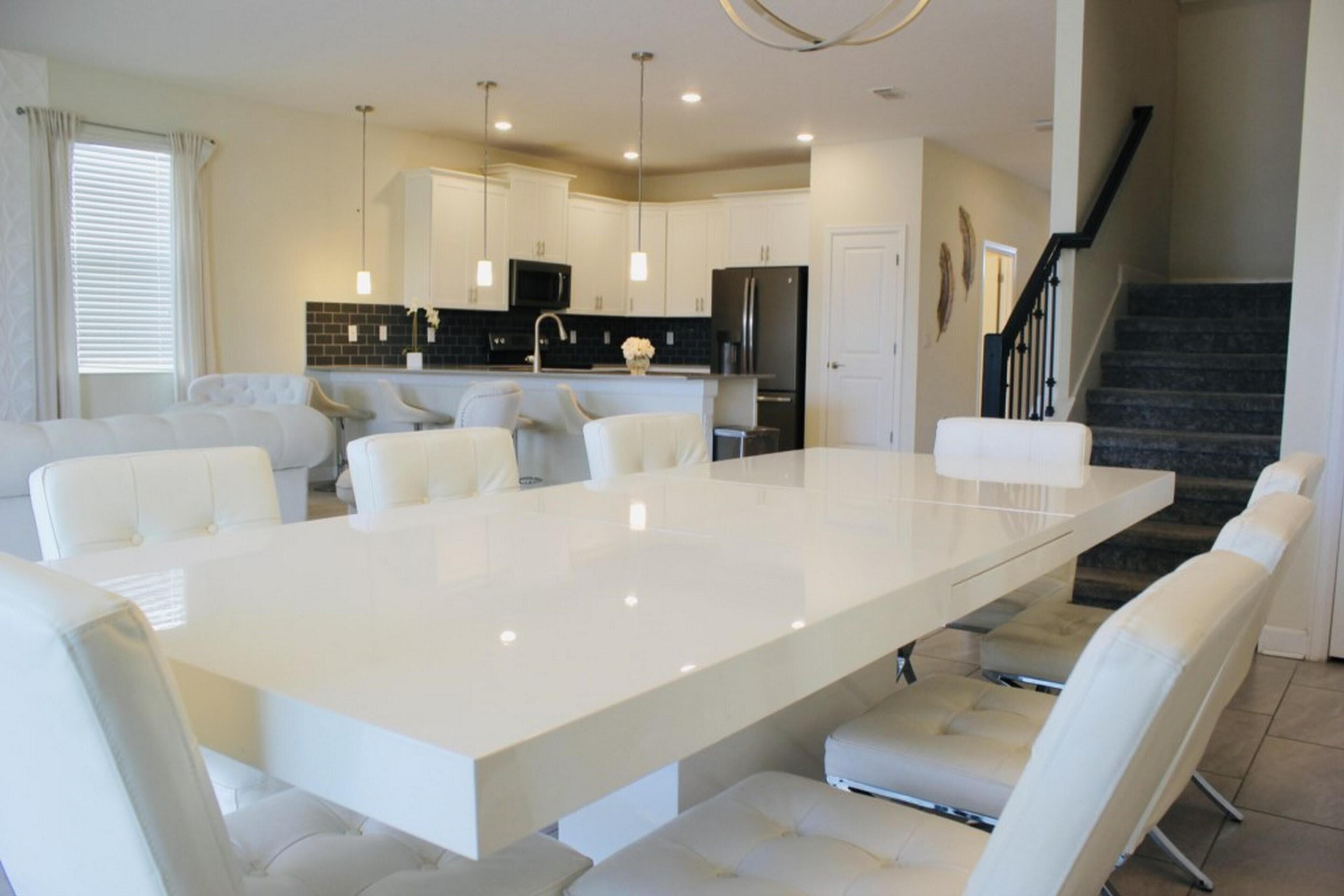 Villa Fantasy  Maidstone by Fairytale Vacation Rental