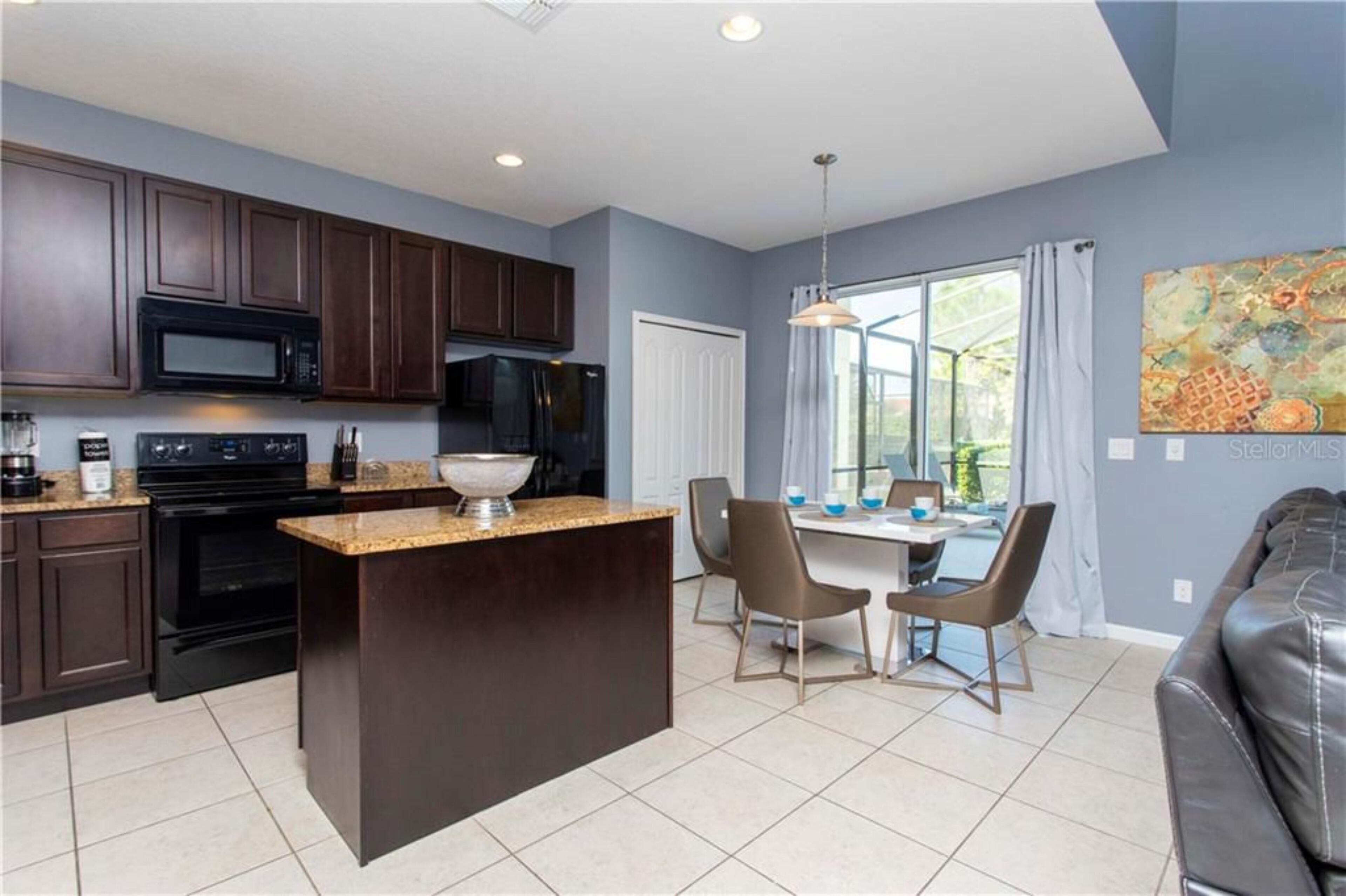 Villa Mayfield 4352 Acorn by Fairytale VR