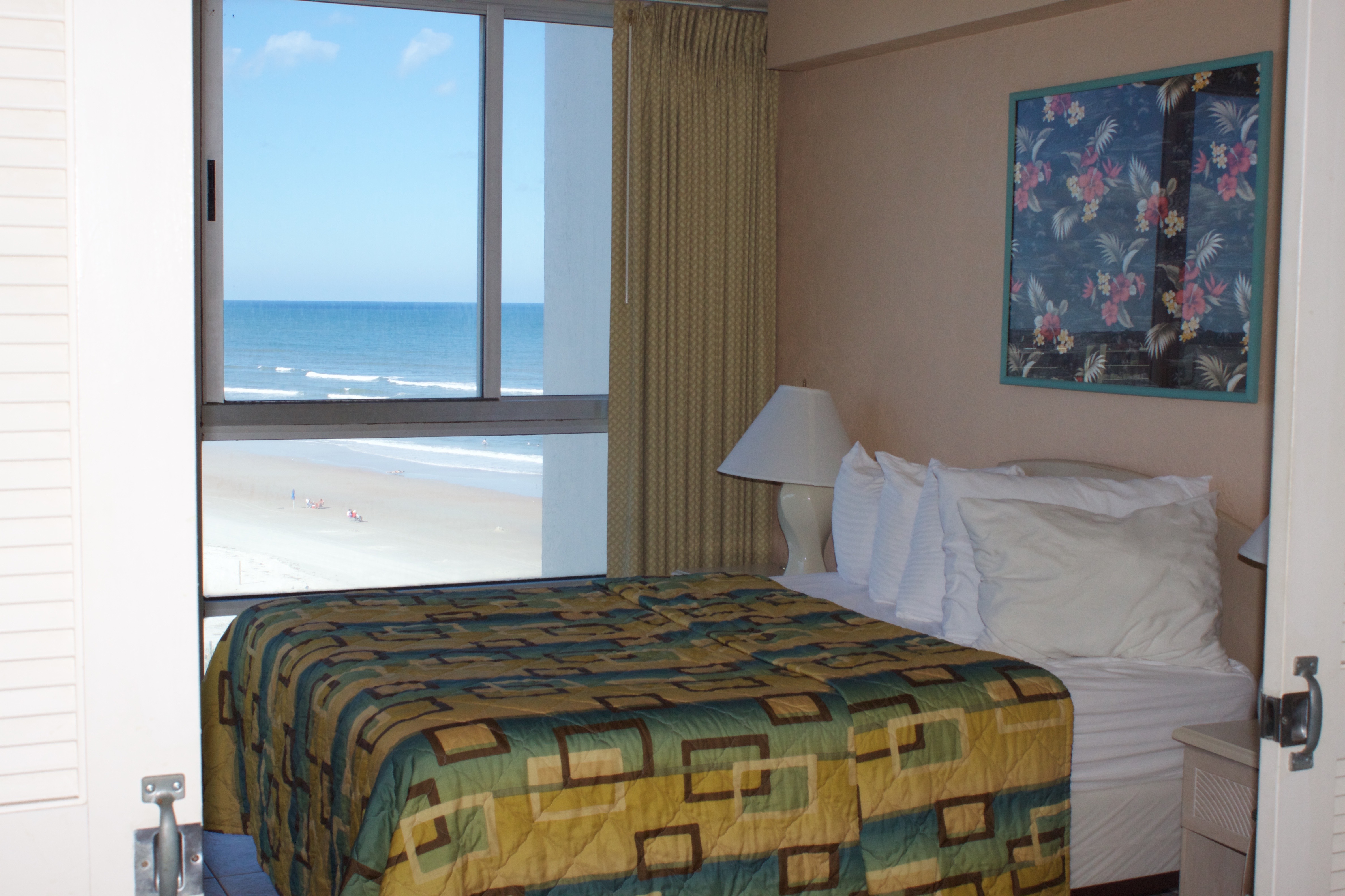 Americano Beach Resort