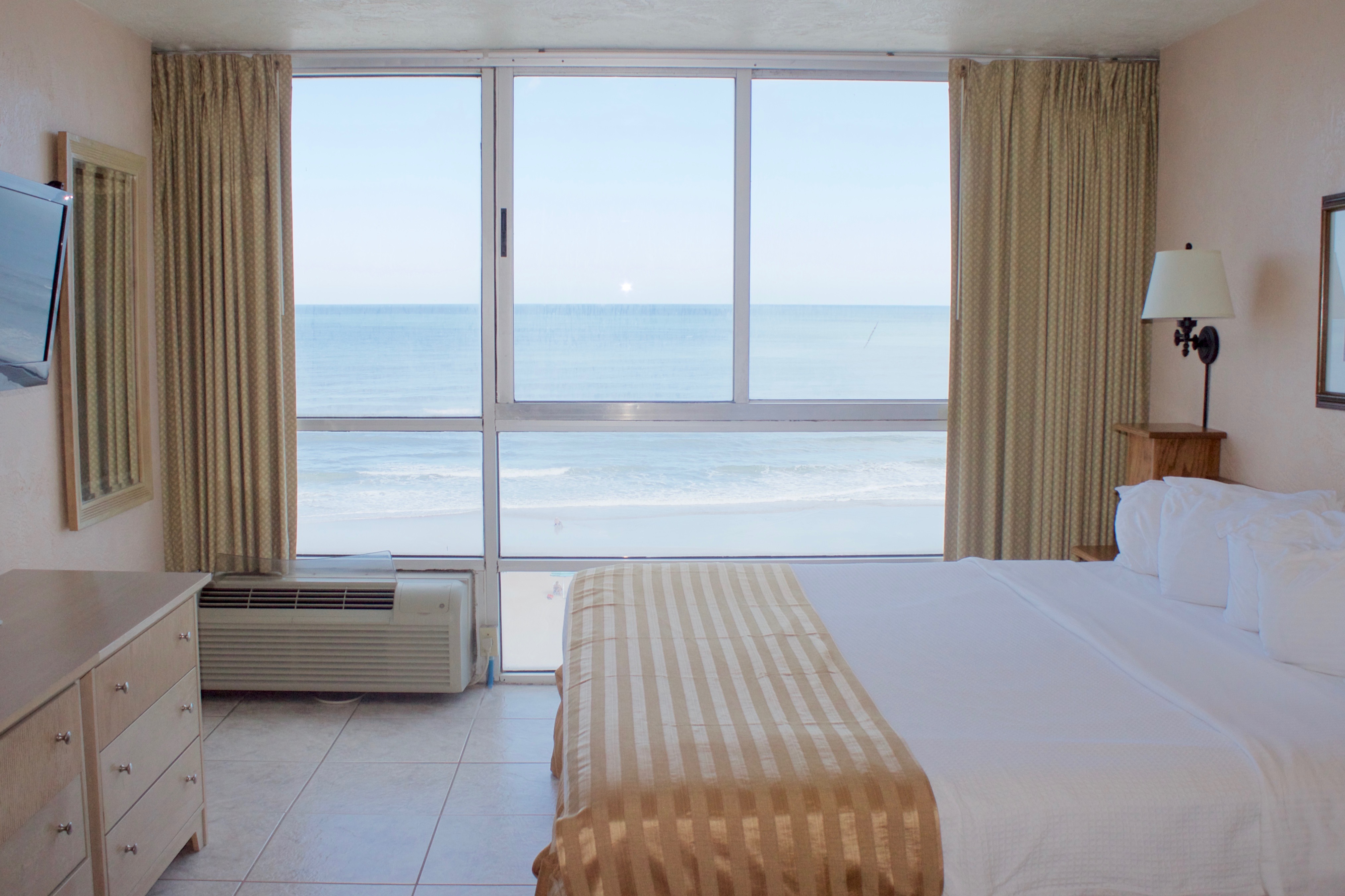 Americano Beach Resort