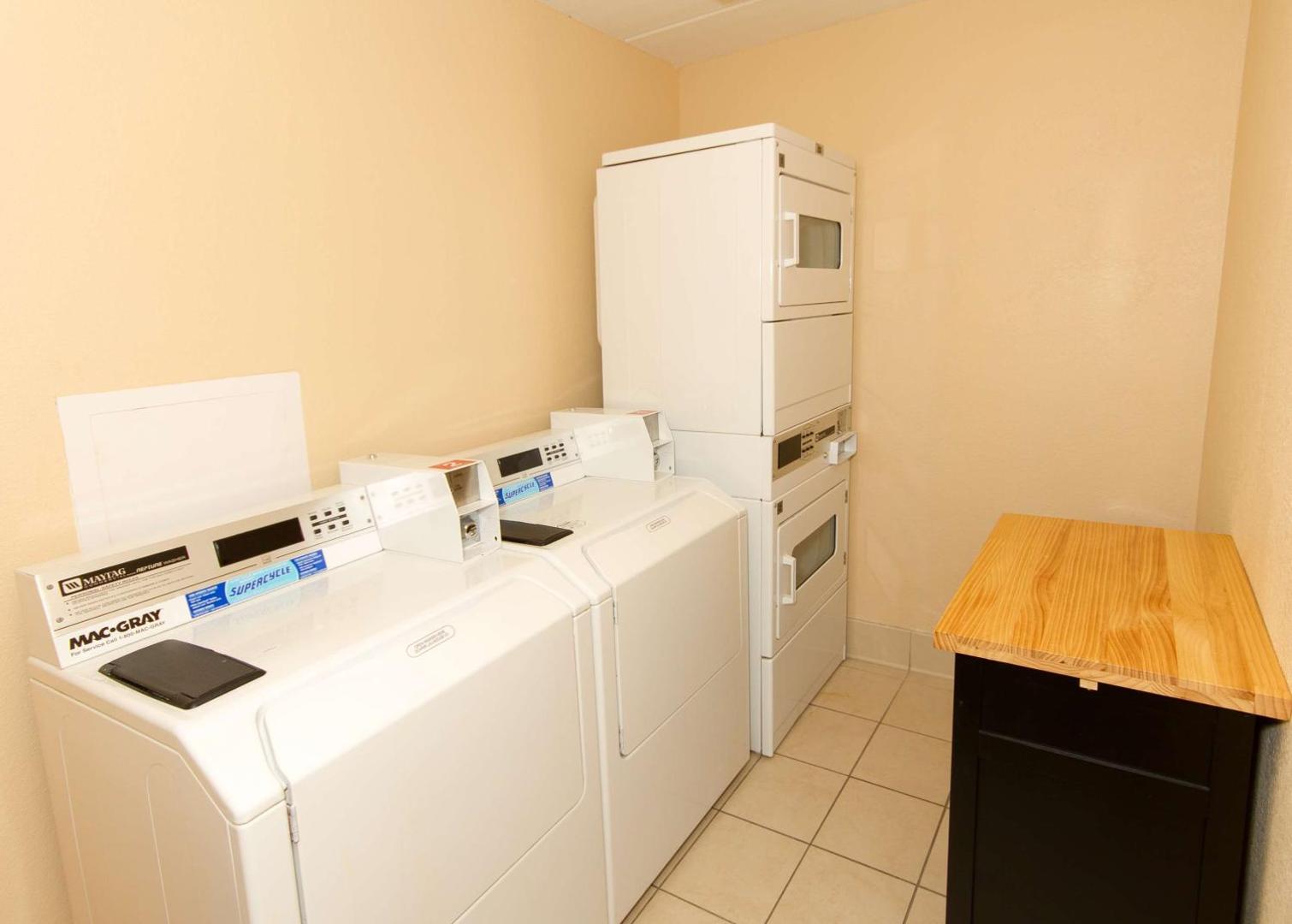 Best Western International Speedway Hotel