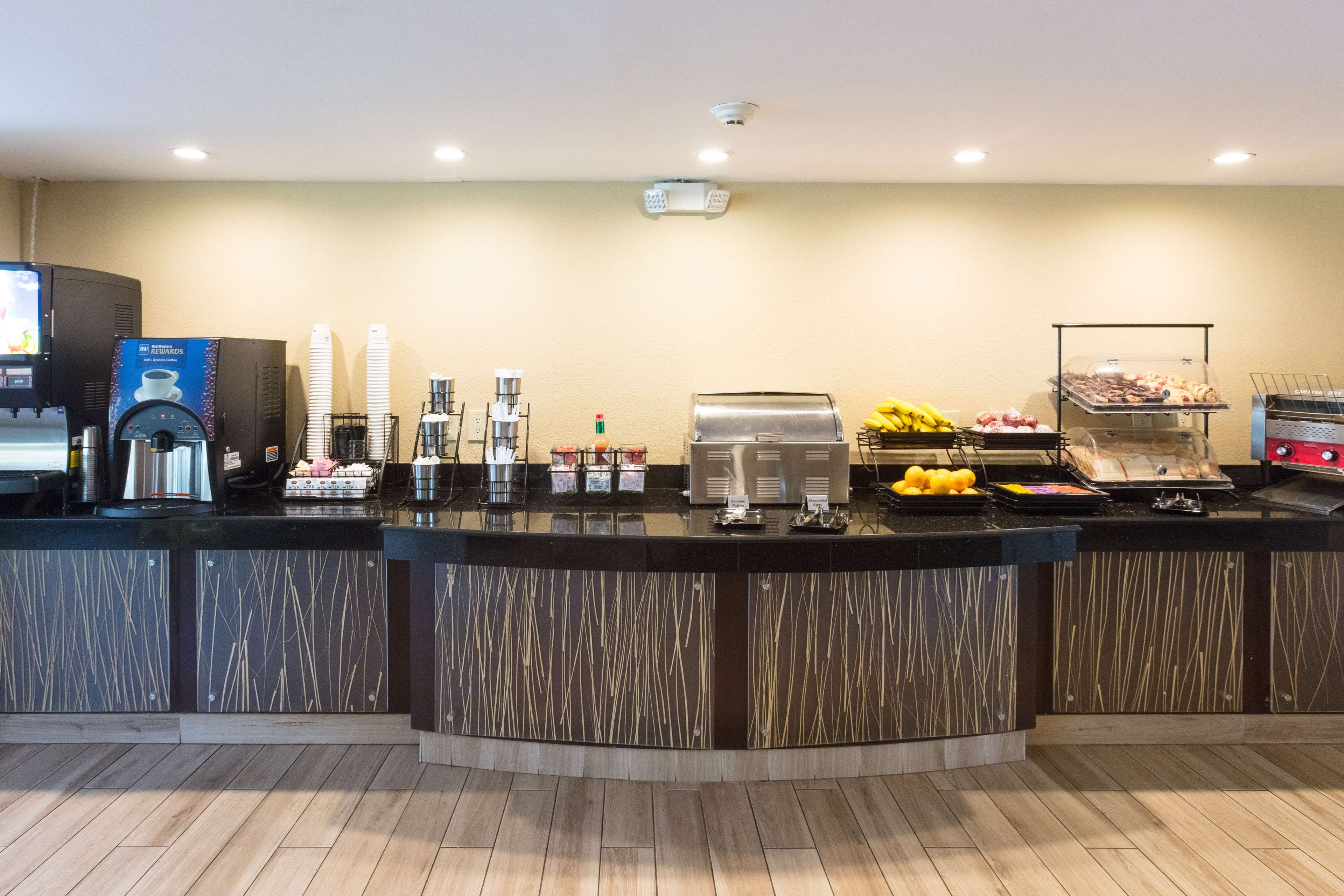 Best Western International Speedway Hotel