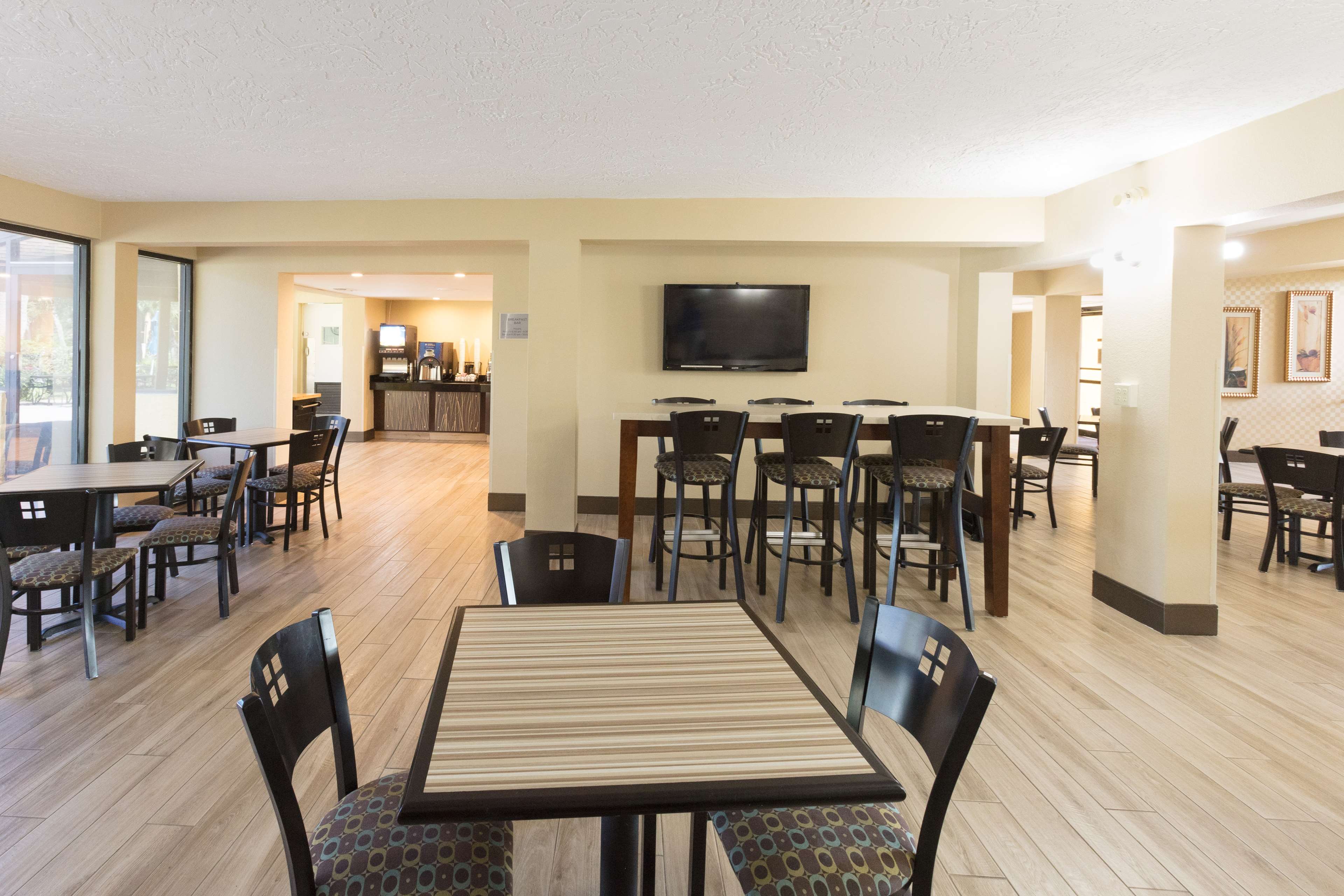 Best Western International Speedway Hotel