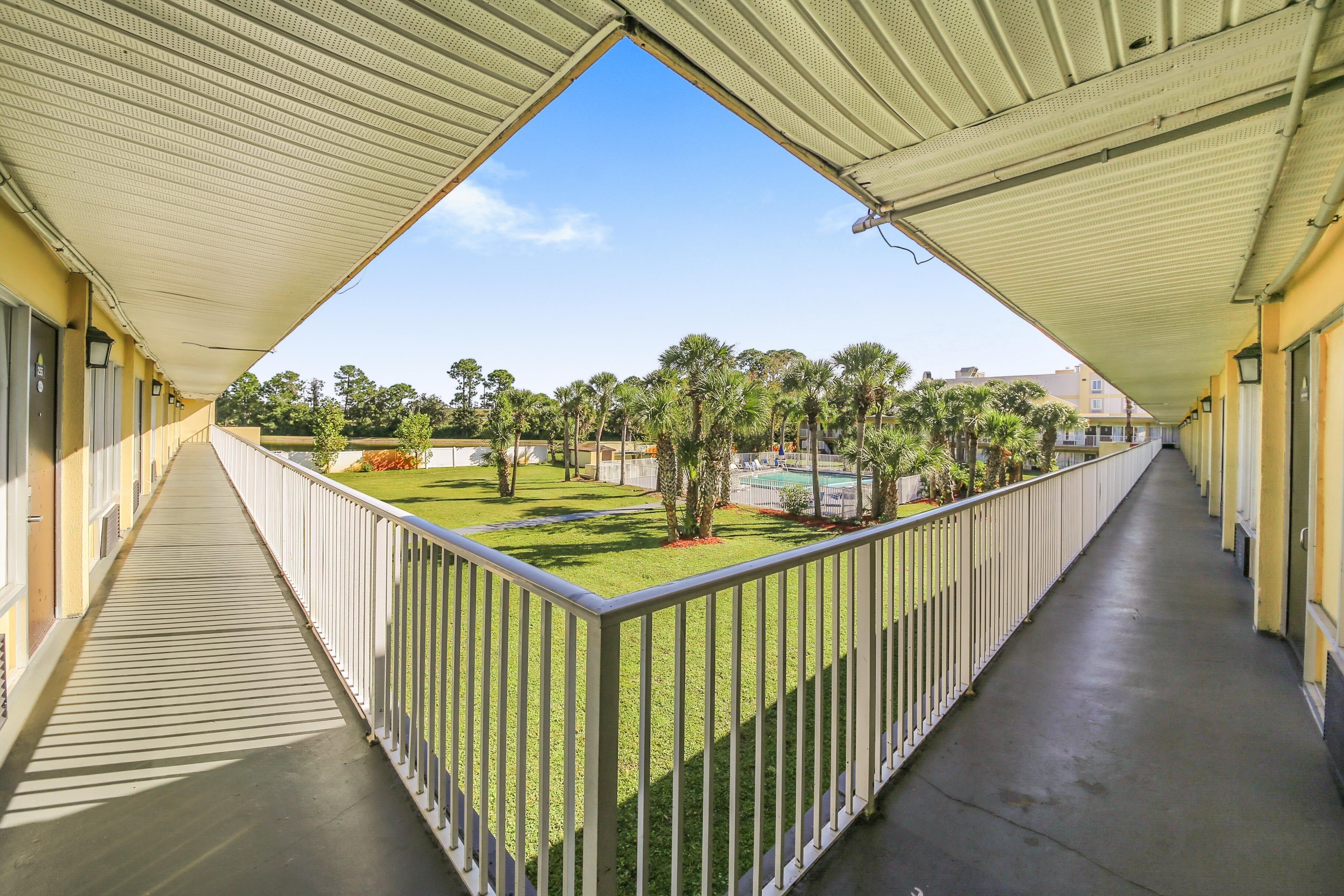 Days Inn by Wyndham Daytona Beach Speedway