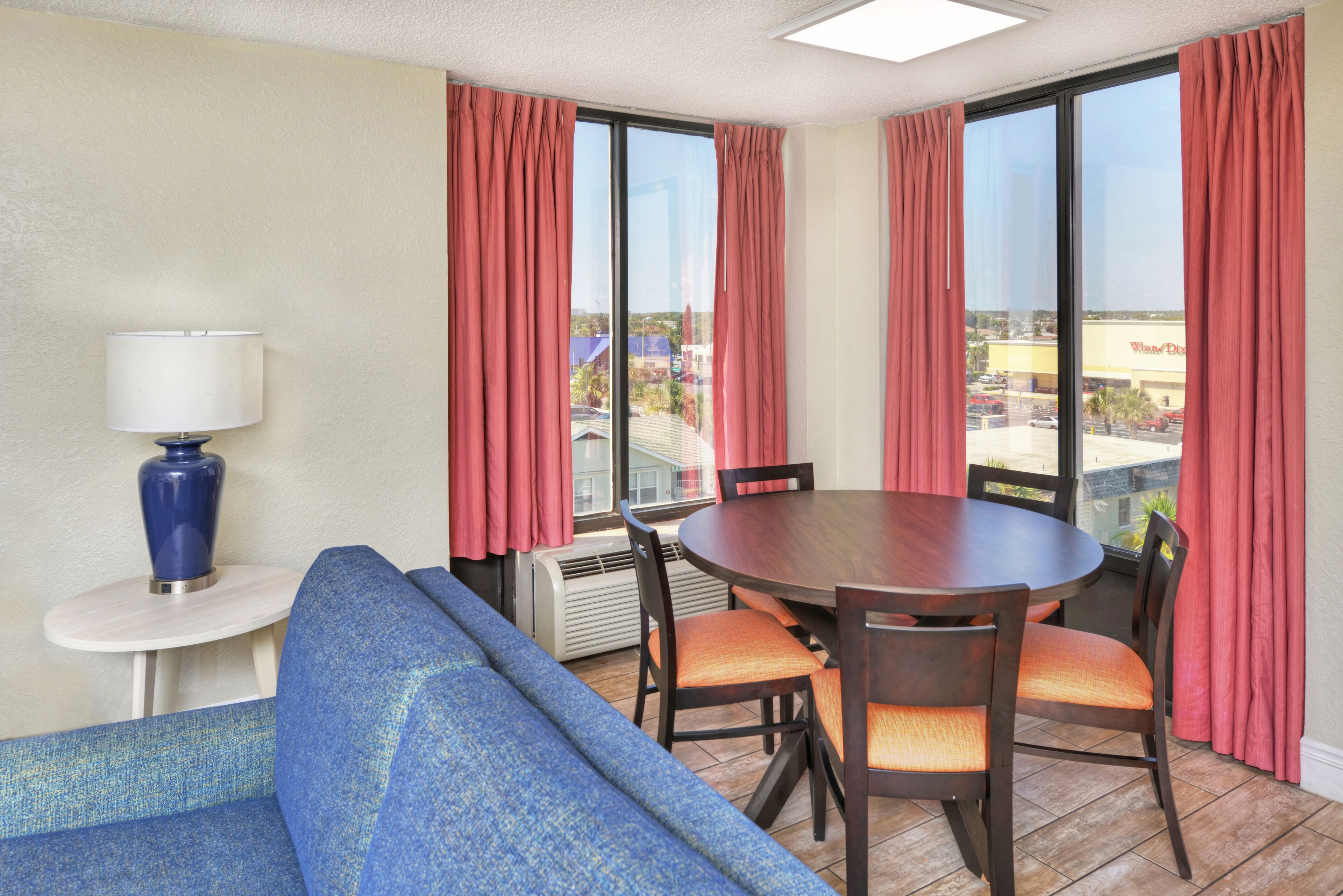 El Caribe Resort & Conference Center