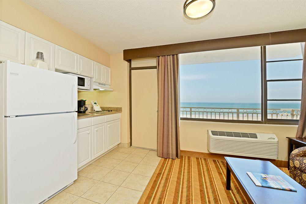 RUSHHH Daytona Beach, Tapestry Collection by Hilton
