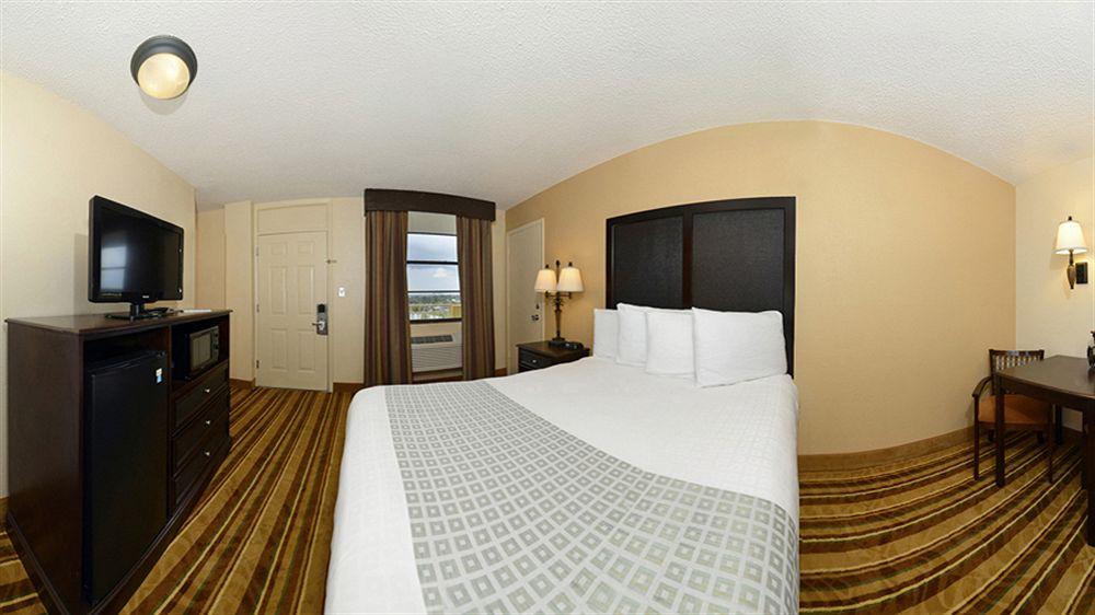 RUSHHH Daytona Beach, Tapestry Collection by Hilton