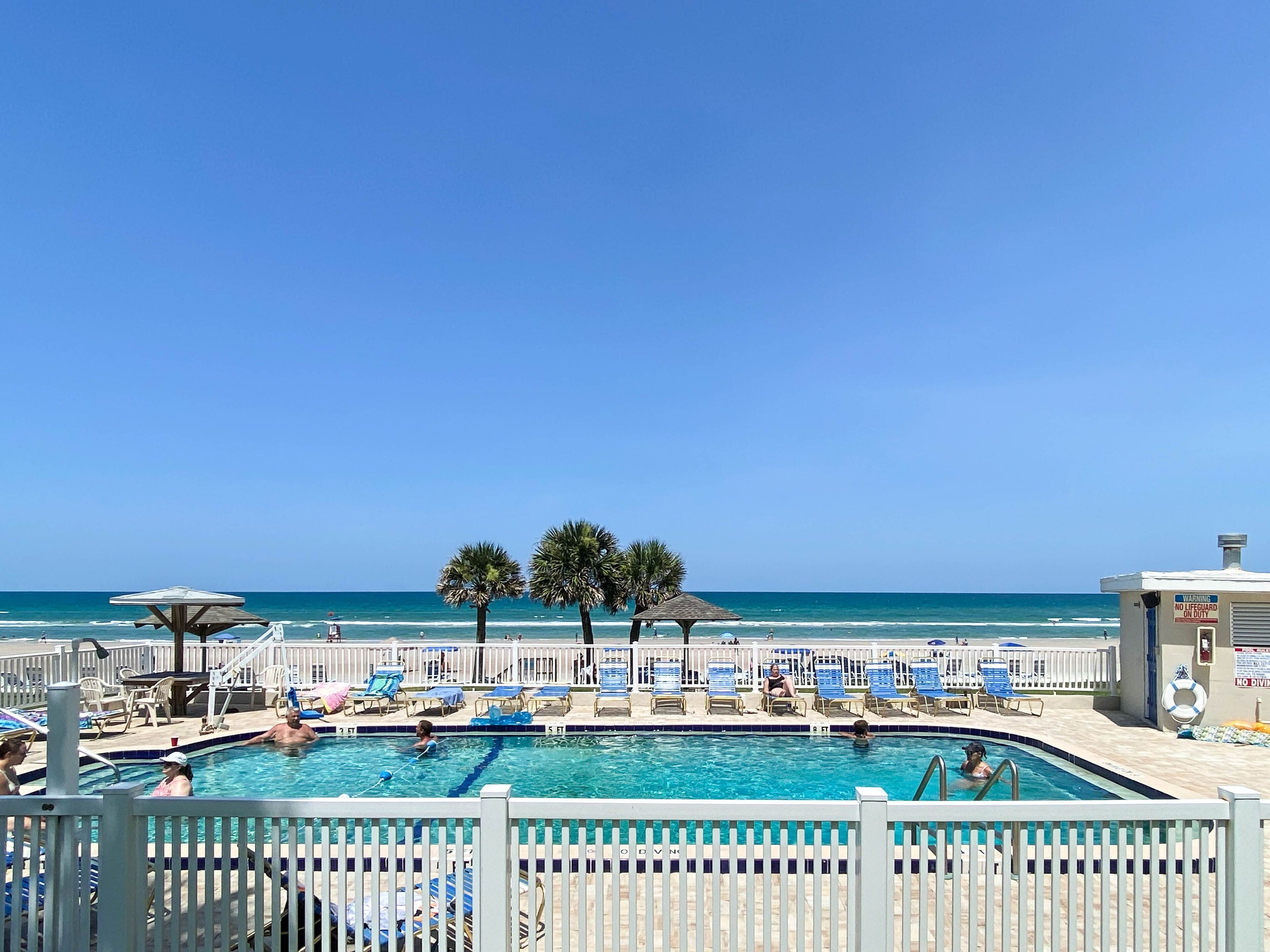 Ocean Court Beachfront Hotel