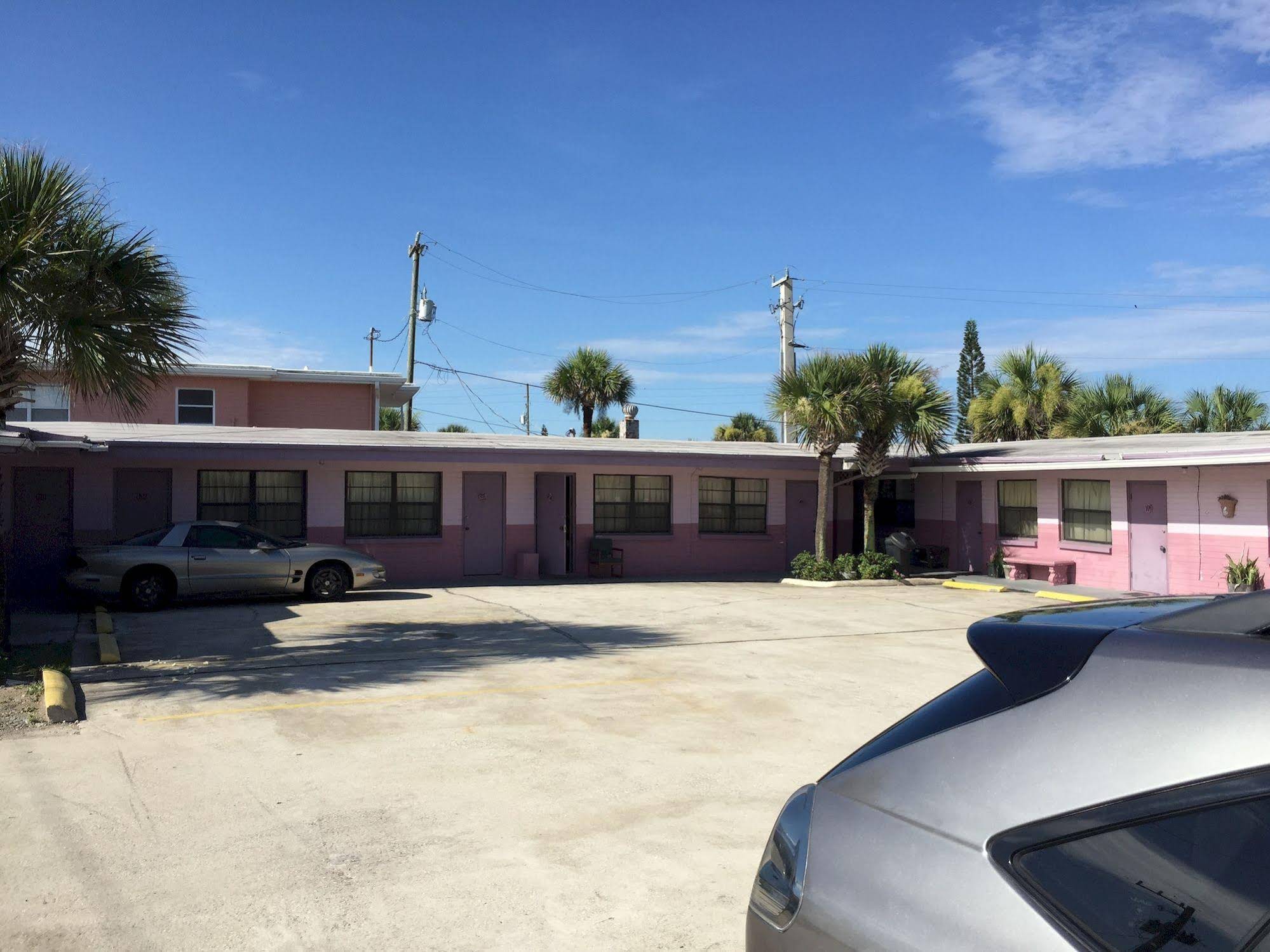 Ocean Holiday Motel
