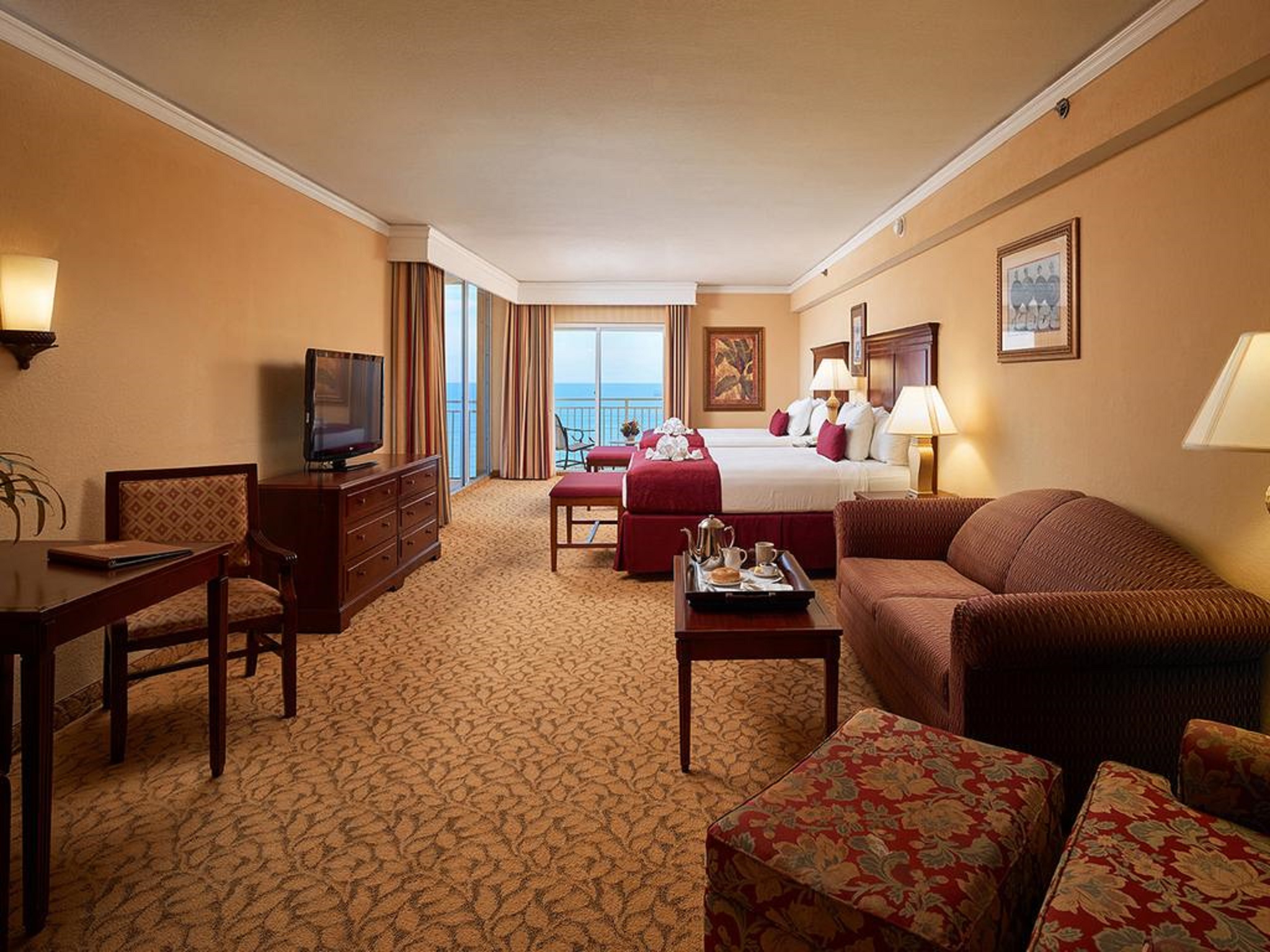 Plaza Resort & Spa