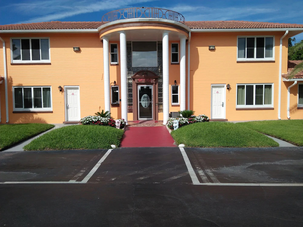 Super Inn By Oyo Daytona Beach Near Airport