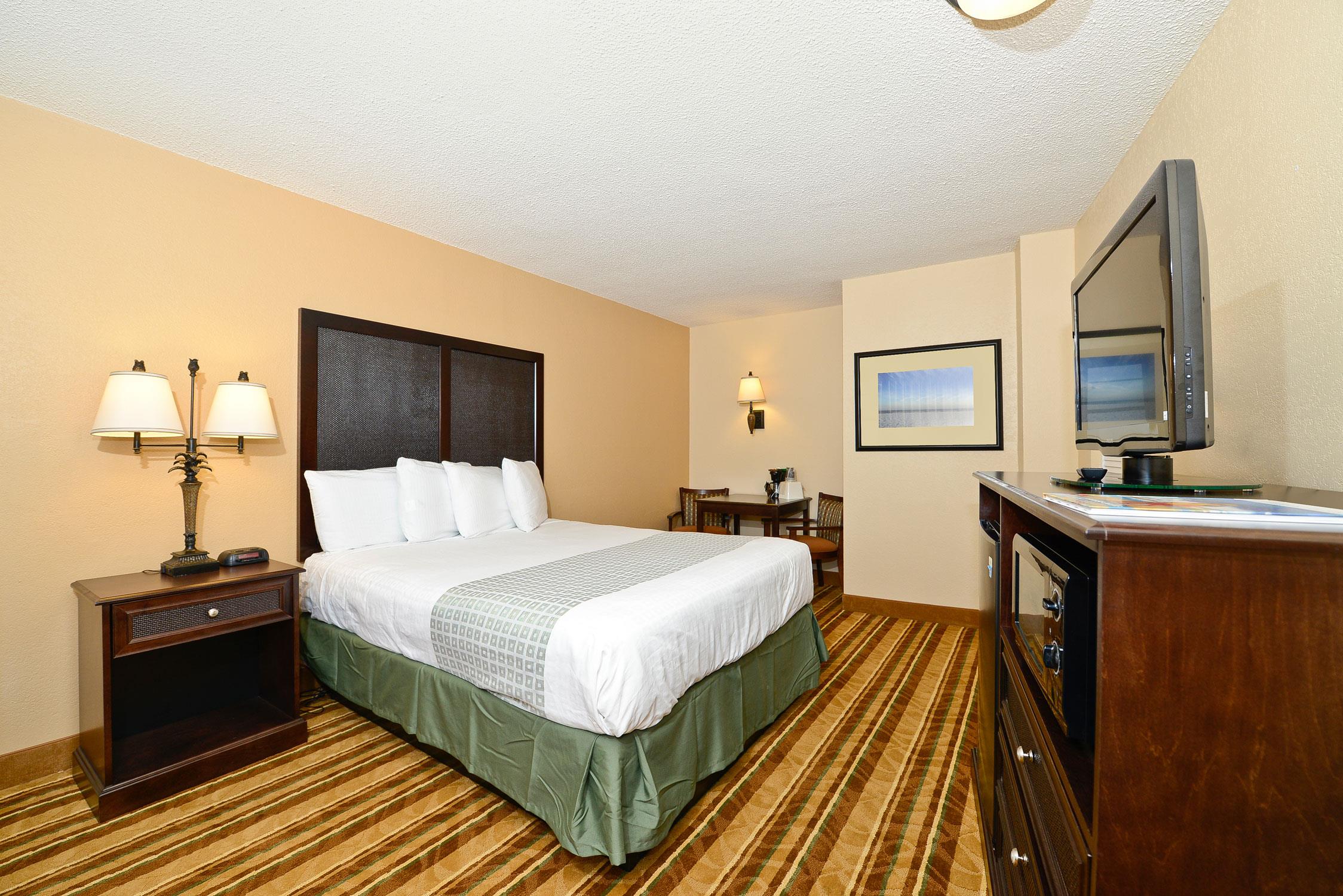 RUSHHH Daytona Beach, Tapestry Collection by Hilton