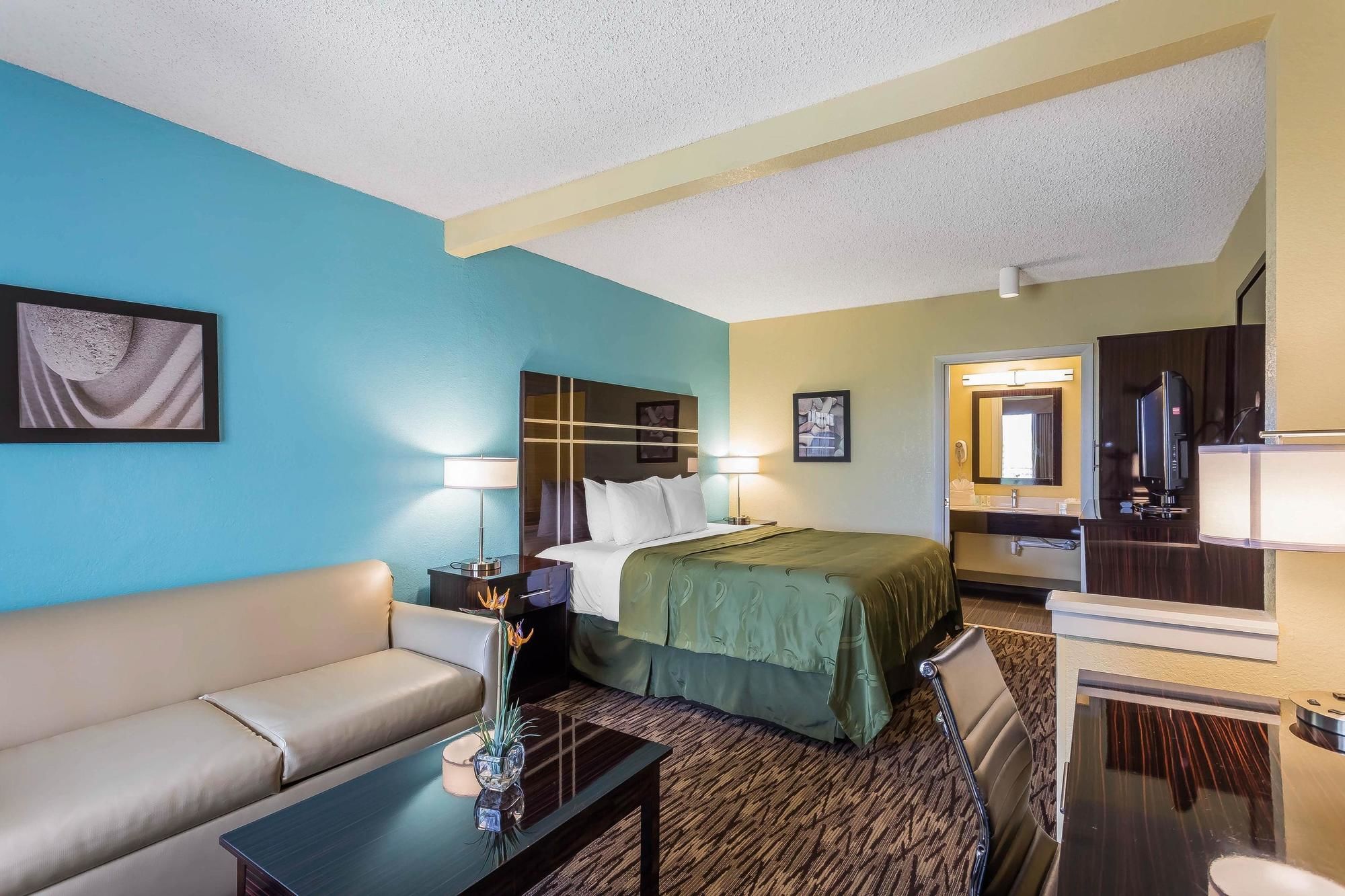 Boca Suites Deerfield Beach