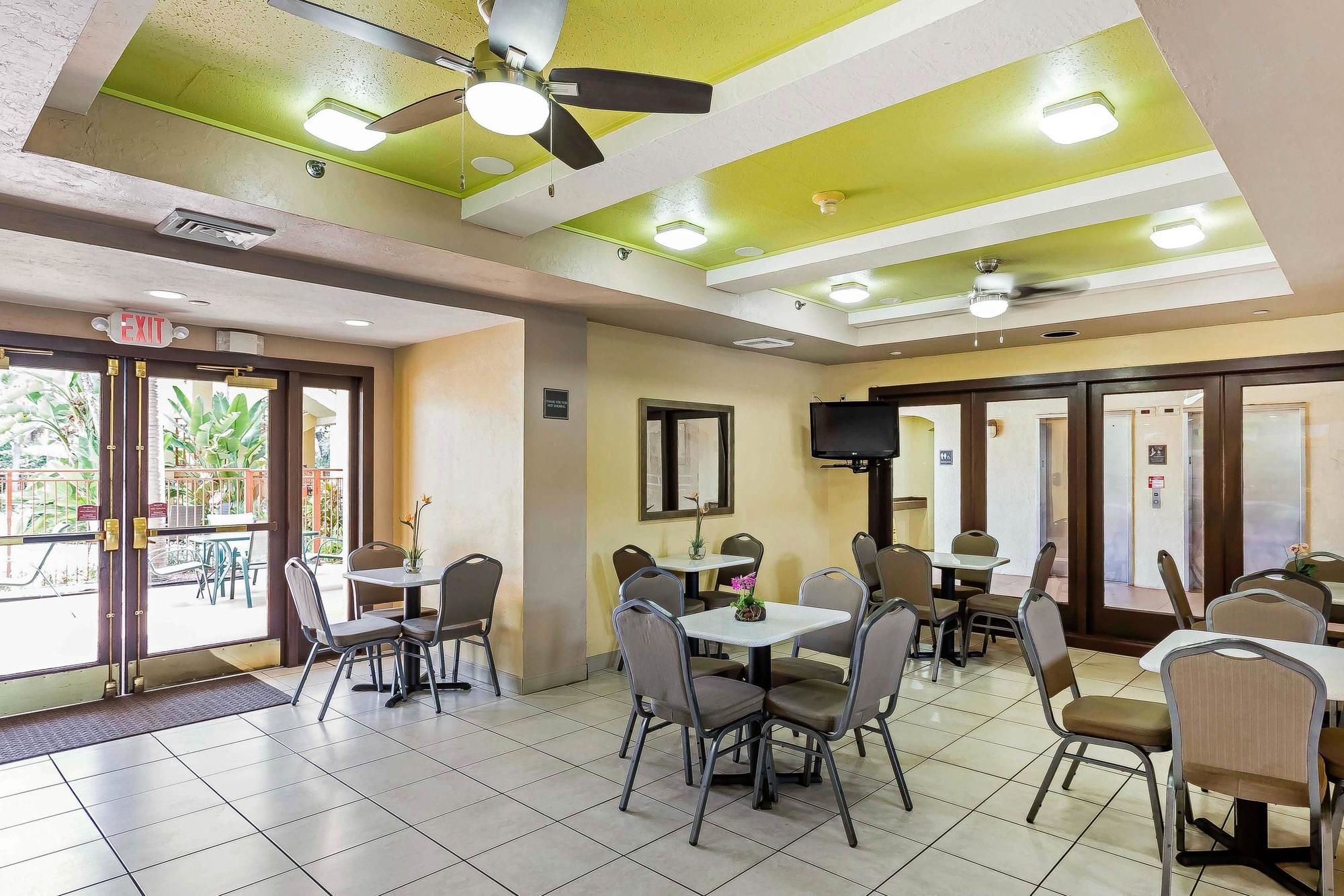 Boca Suites Deerfield Beach