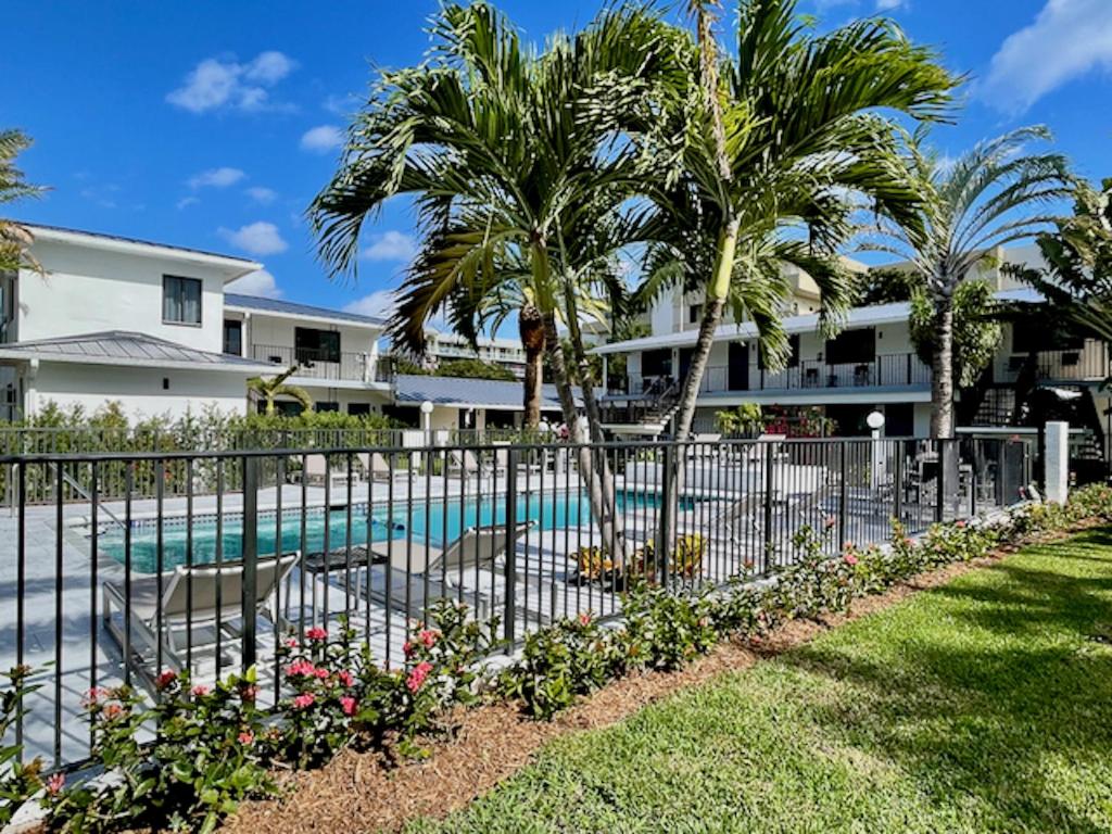 Tropic Isle Beach Resort