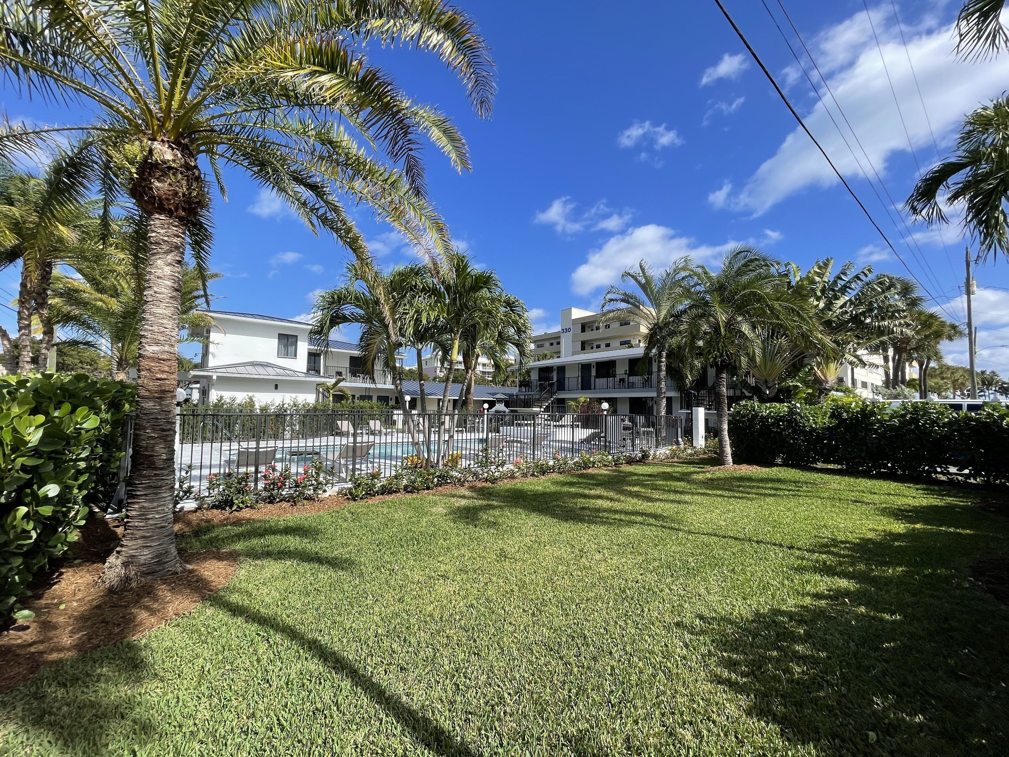 Tropic Isle Beach Resort
