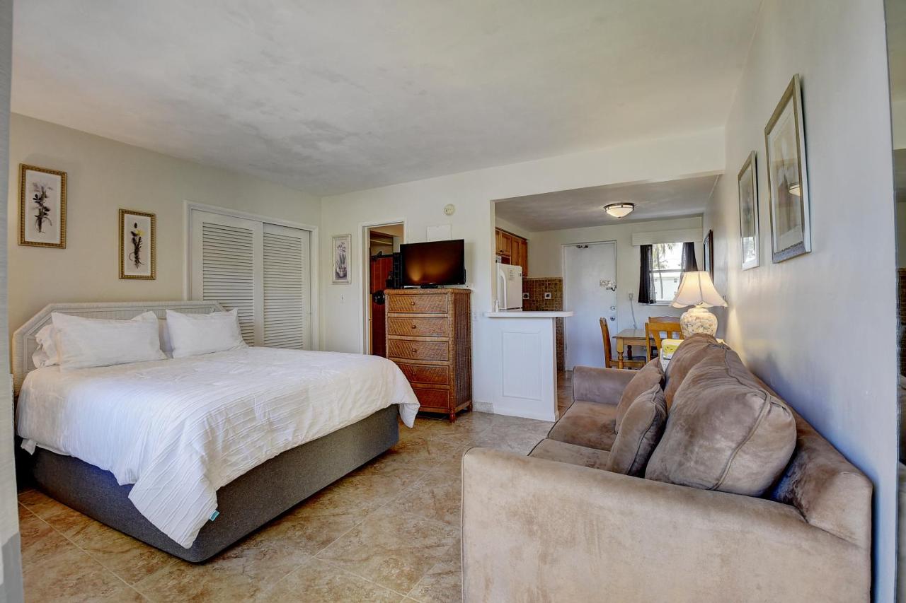 Tropic Isle Beach Resort