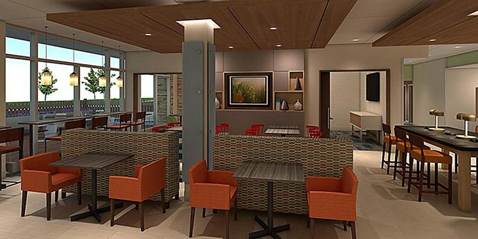 Holiday Inn Express & Suites Deland South