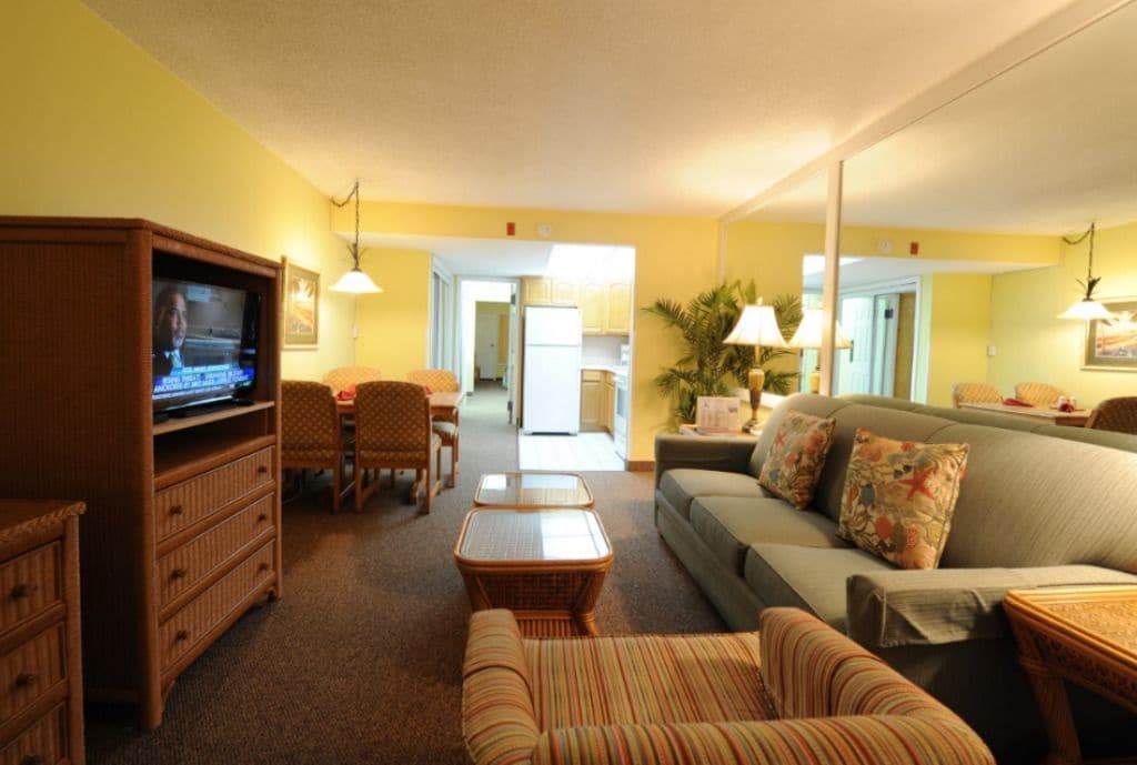 Destin Holiday Beach Resort