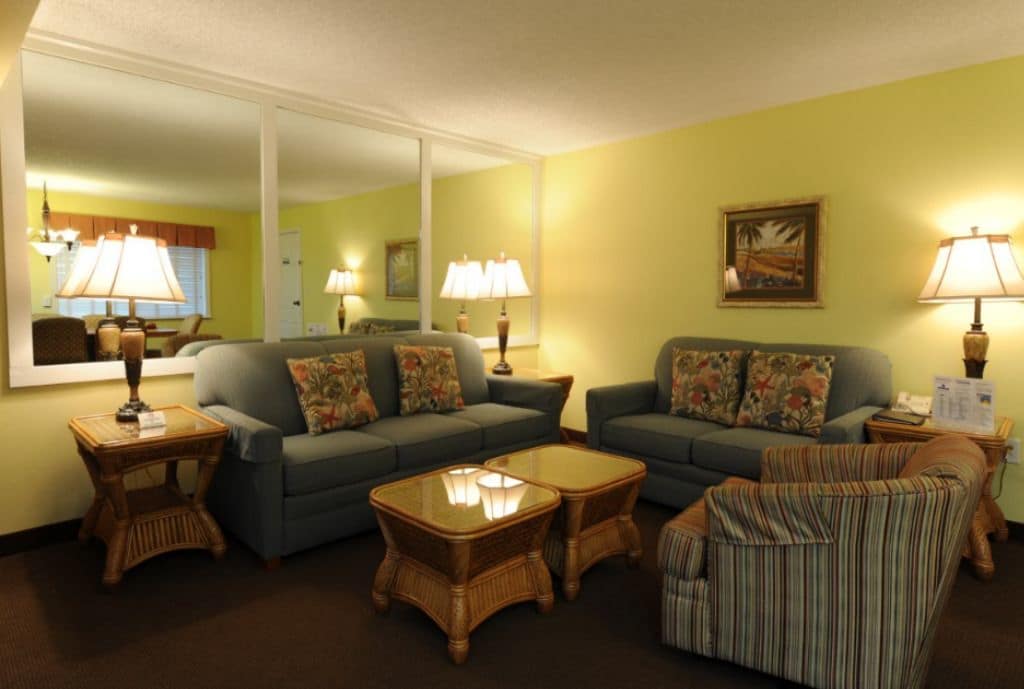 Destin Holiday Beach Resort