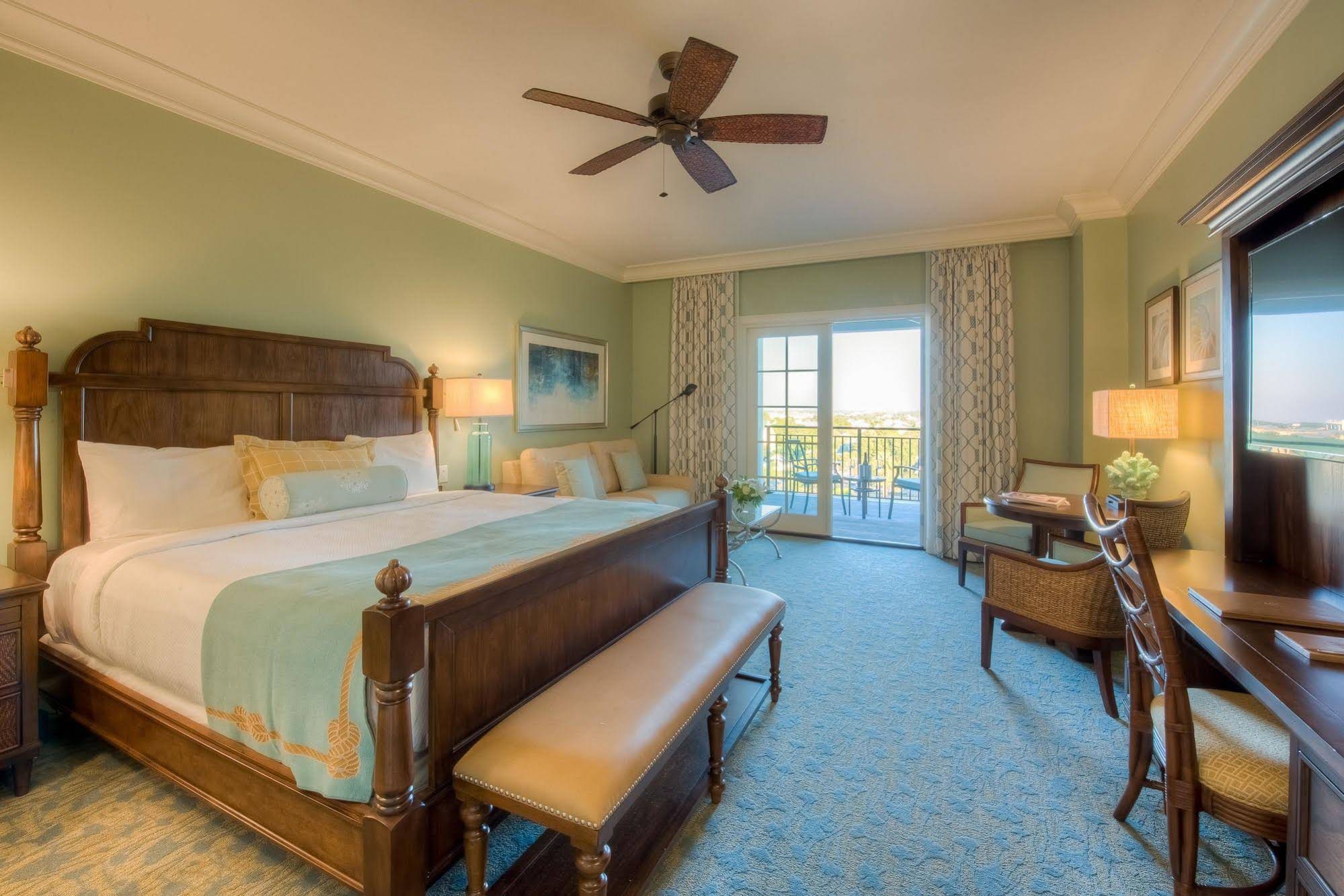 The Henderson a Salamander Beach Spa & Resort