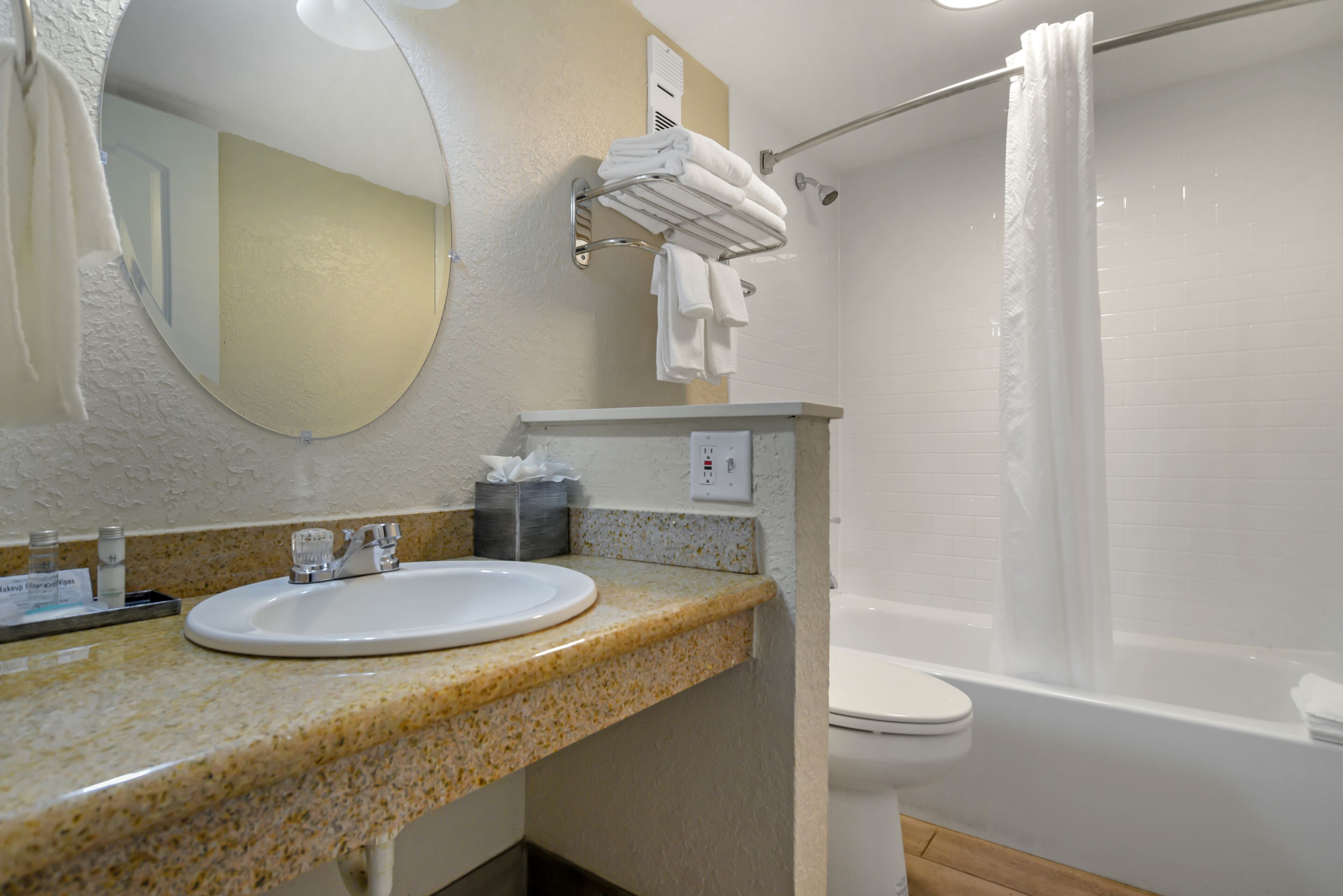 The Inn on Destin Harbor