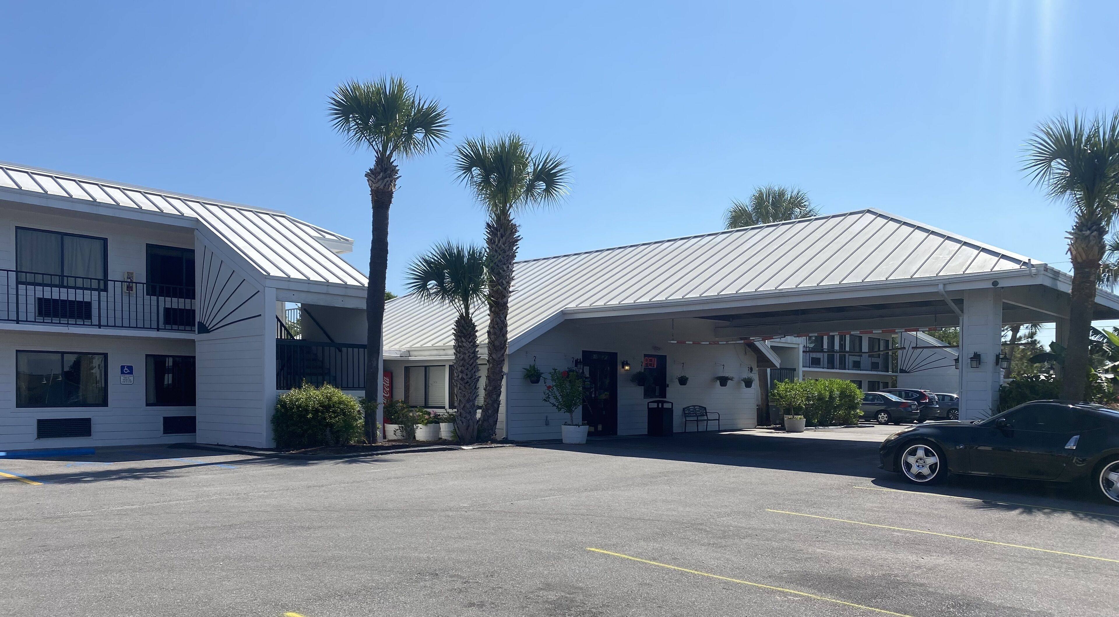 Village Inn Hotel
