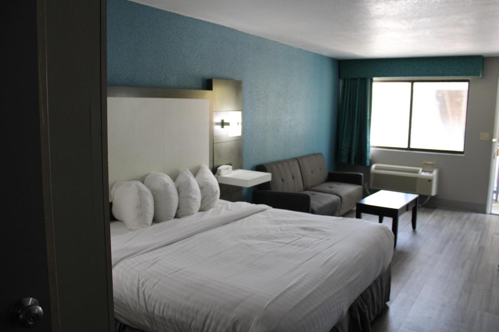 Village Inn Hotel