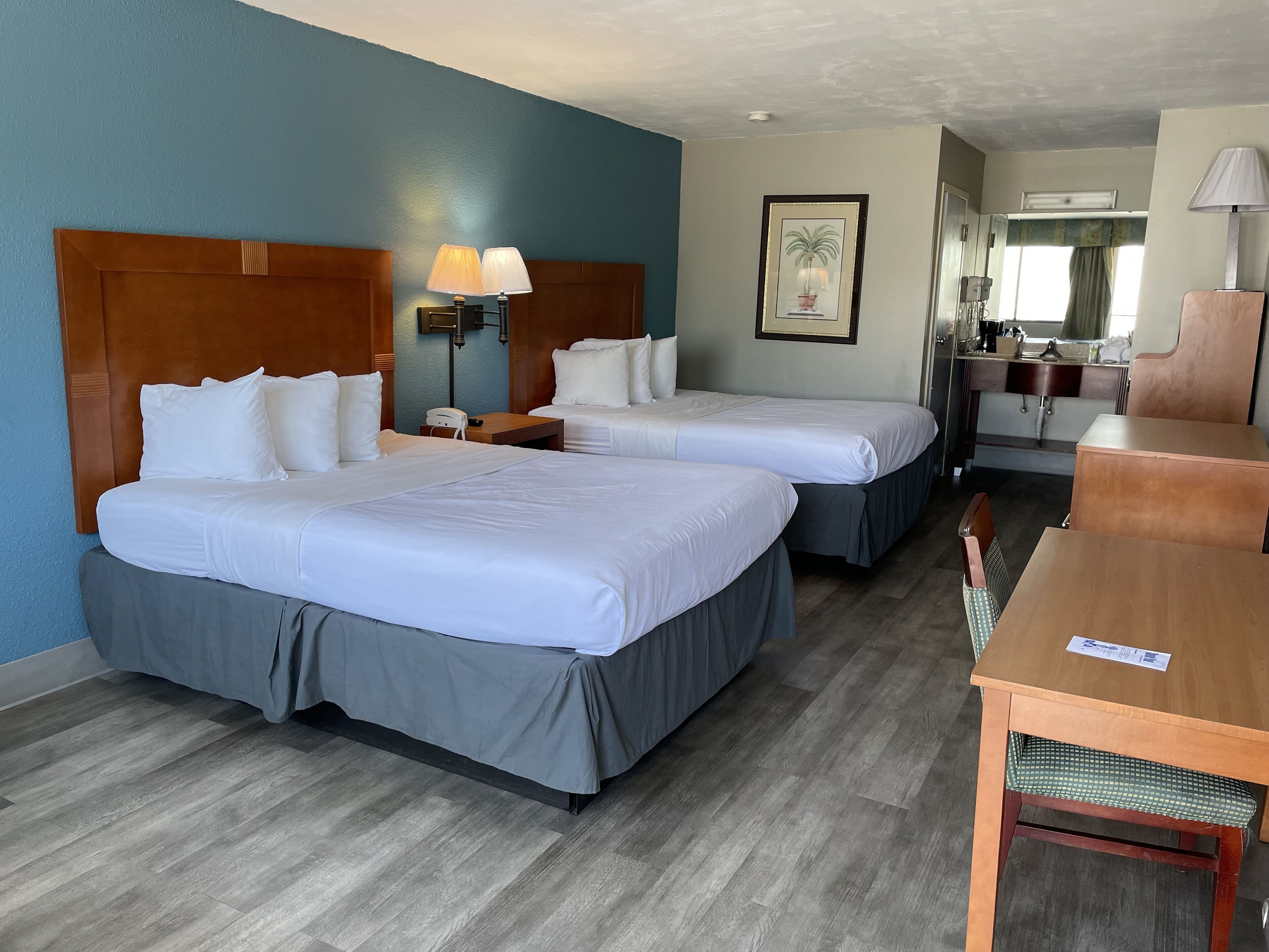 Village Inn Hotel