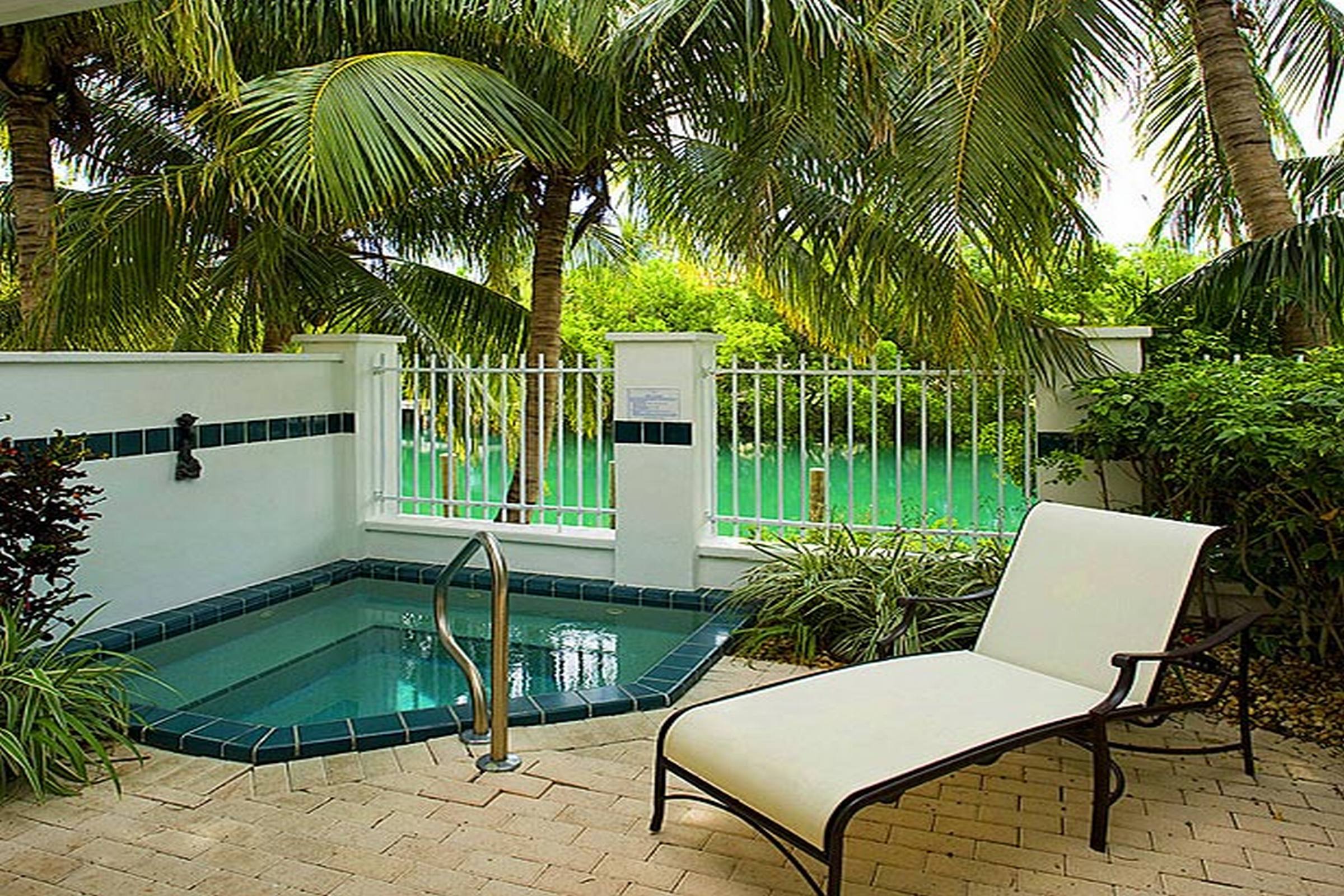 Hawks Cay Resort