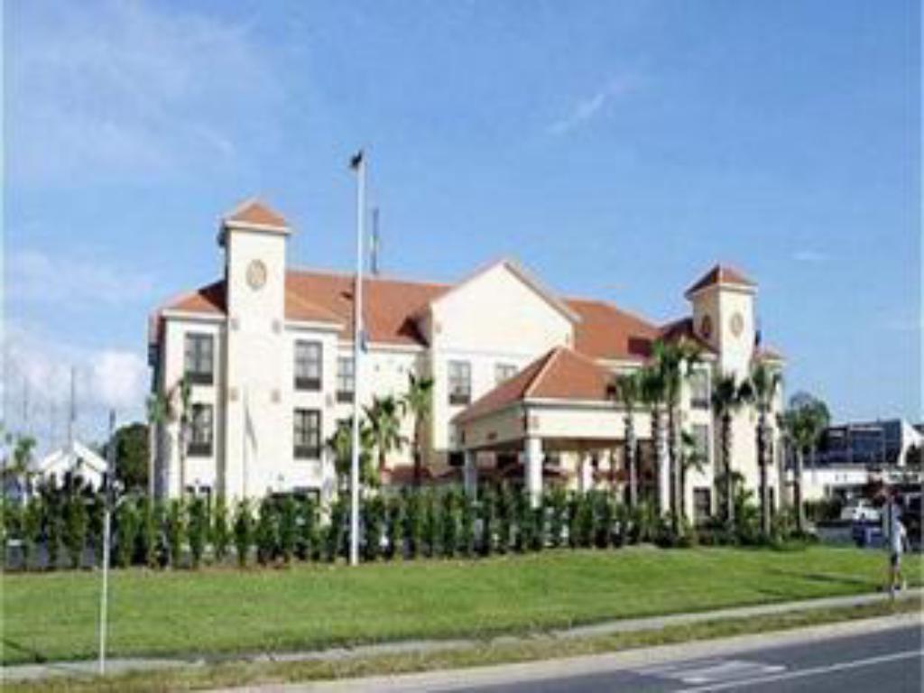 Holiday Inn Express & Suites Clearwater North - Dunedin