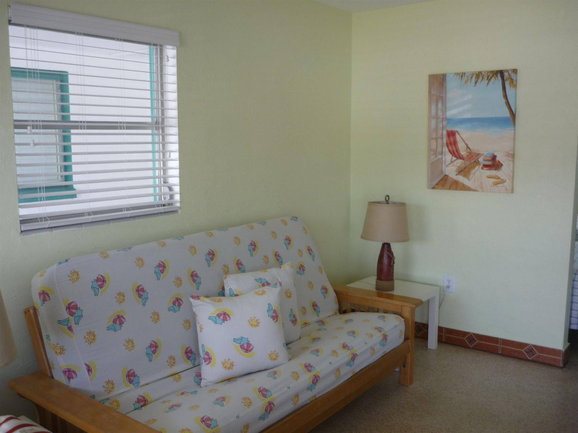 Palm Court Motel