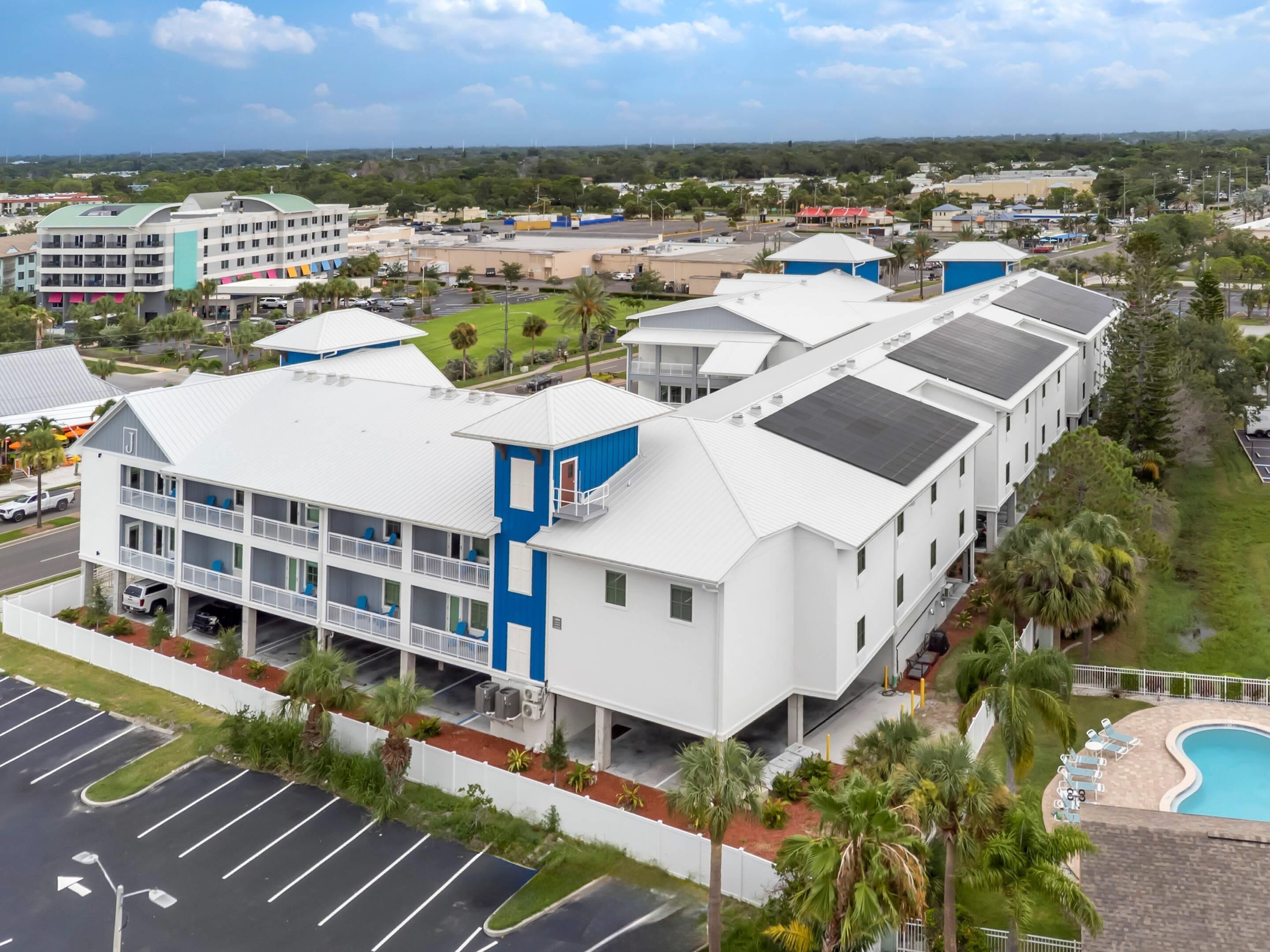 The J Hotel Dunedin Clearwater, an Ascend Collection Hotel