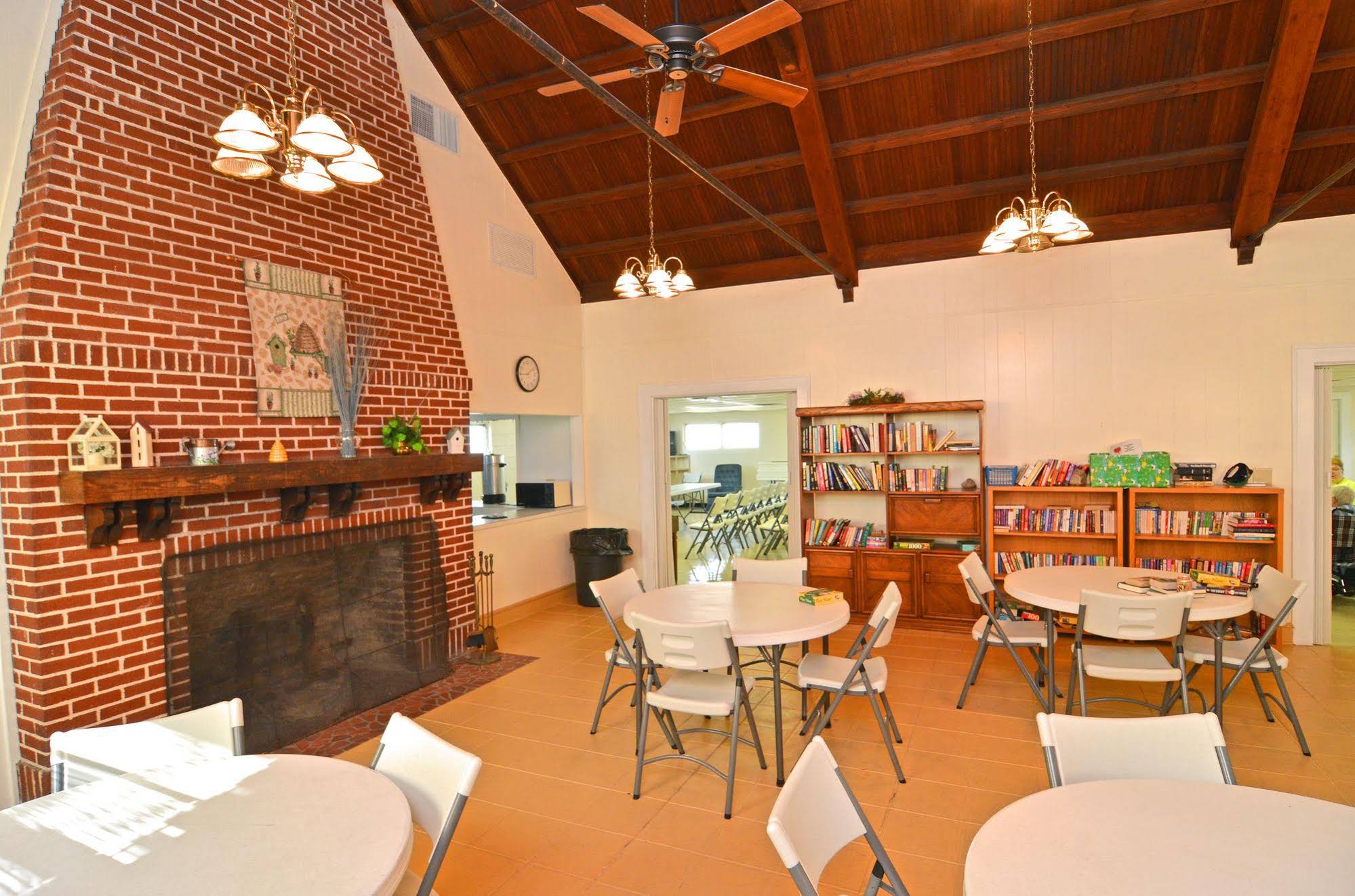 Southern Palms RV Resort