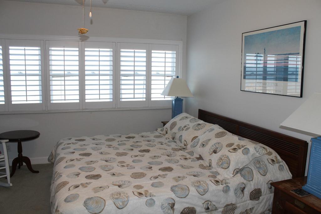 Amelia South Condominiums