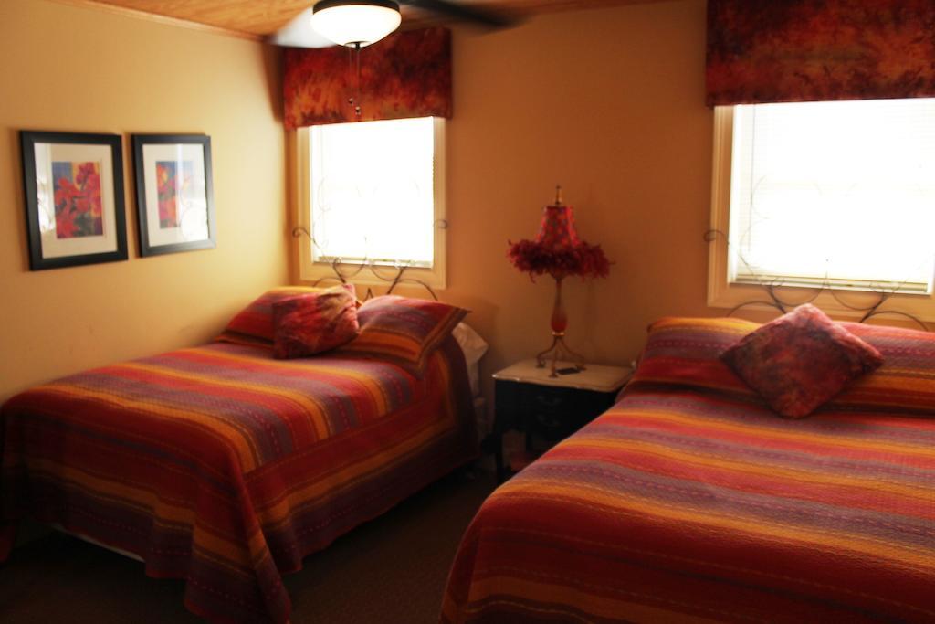 Amelia South Condominiums