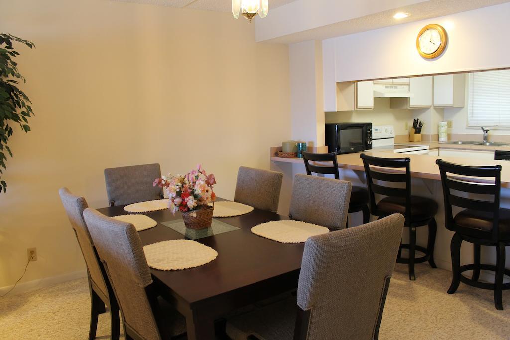 Amelia South Condominiums