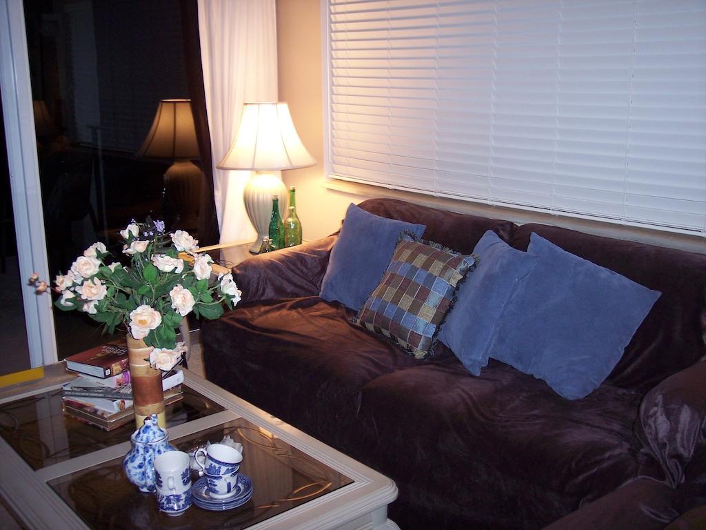 Amelia South Condominiums