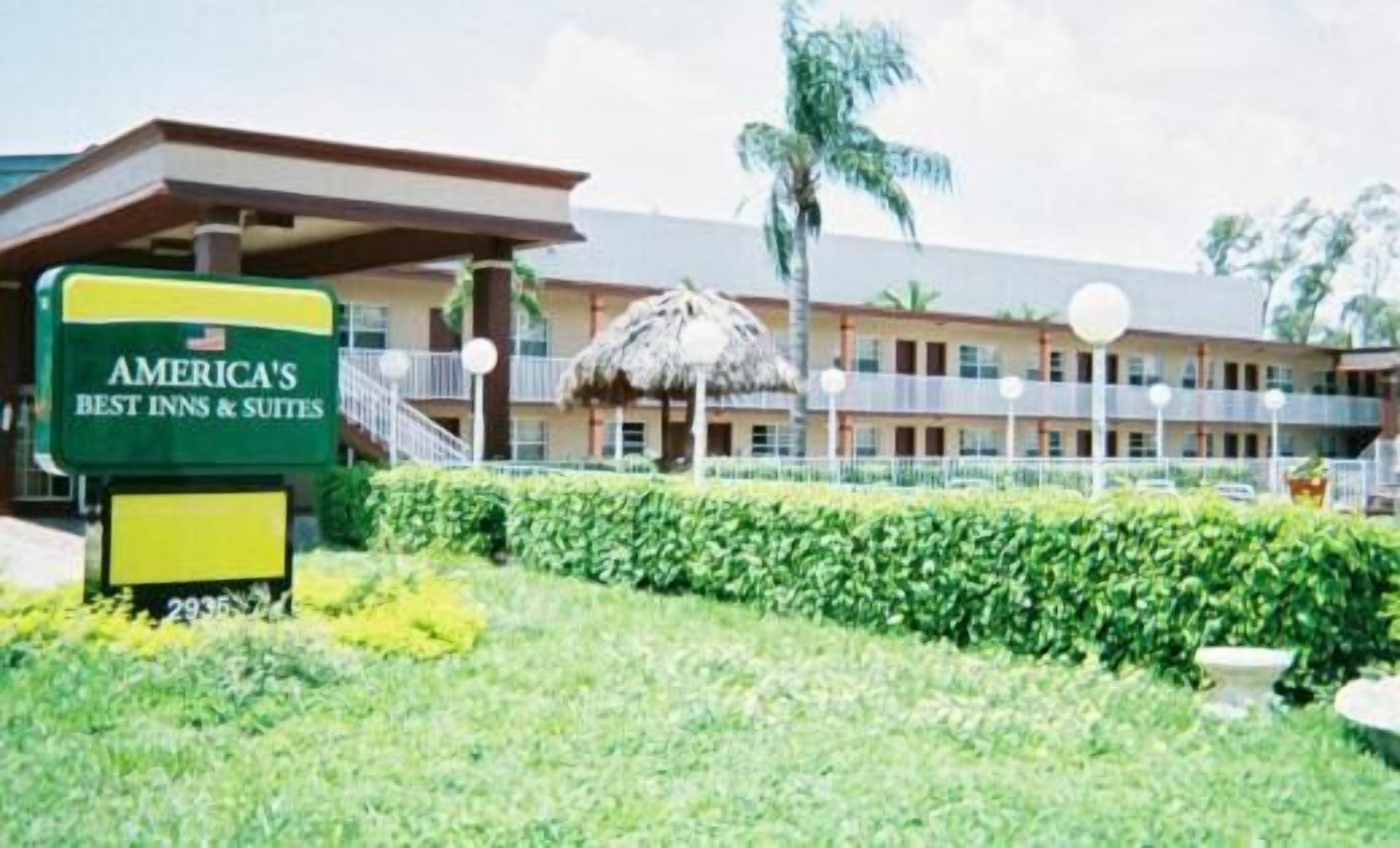 America's Best Inn & Suites - Ft. Lauderdale North