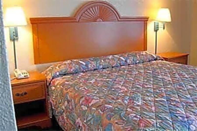 America's Best Inn & Suites - Ft. Lauderdale North