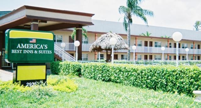 America's Best Inn & Suites - Ft. Lauderdale North
