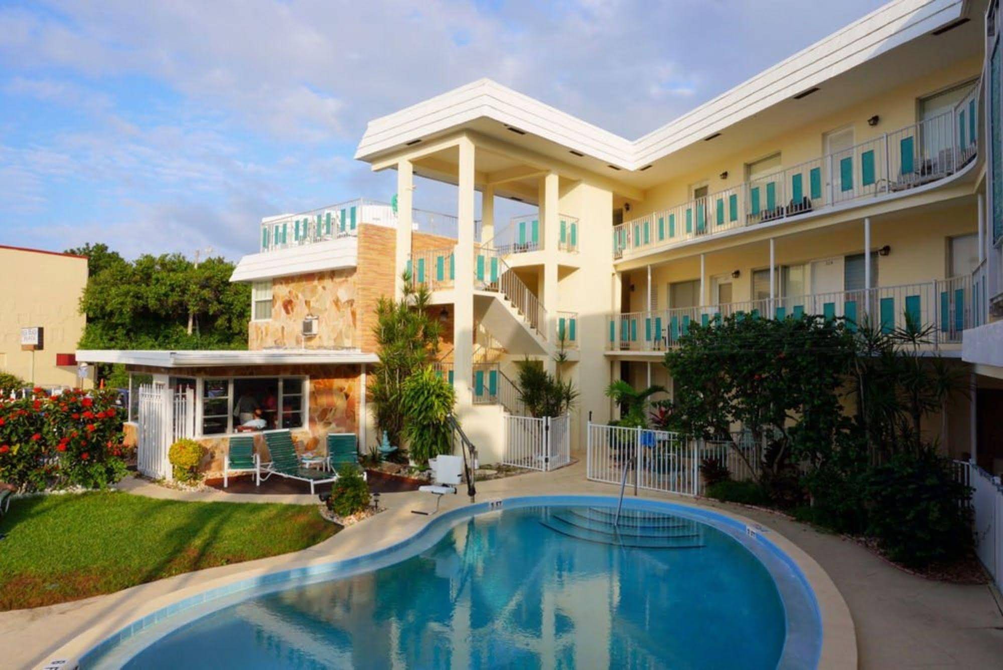 Blarney Castle Motel