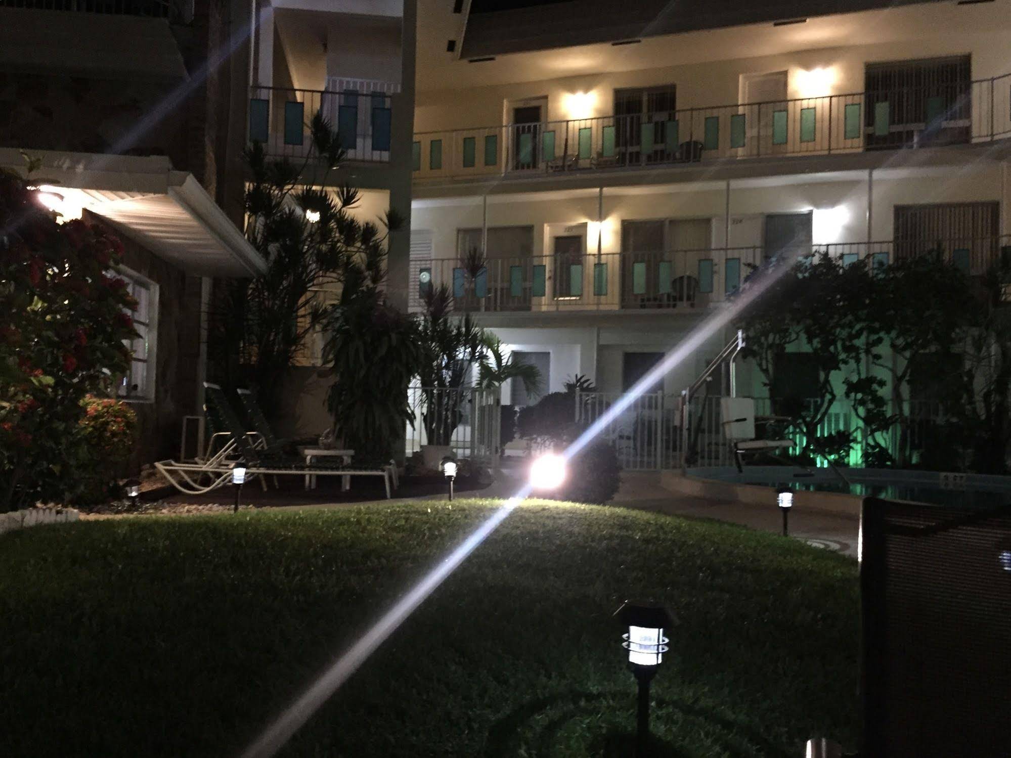 Blarney Castle Motel