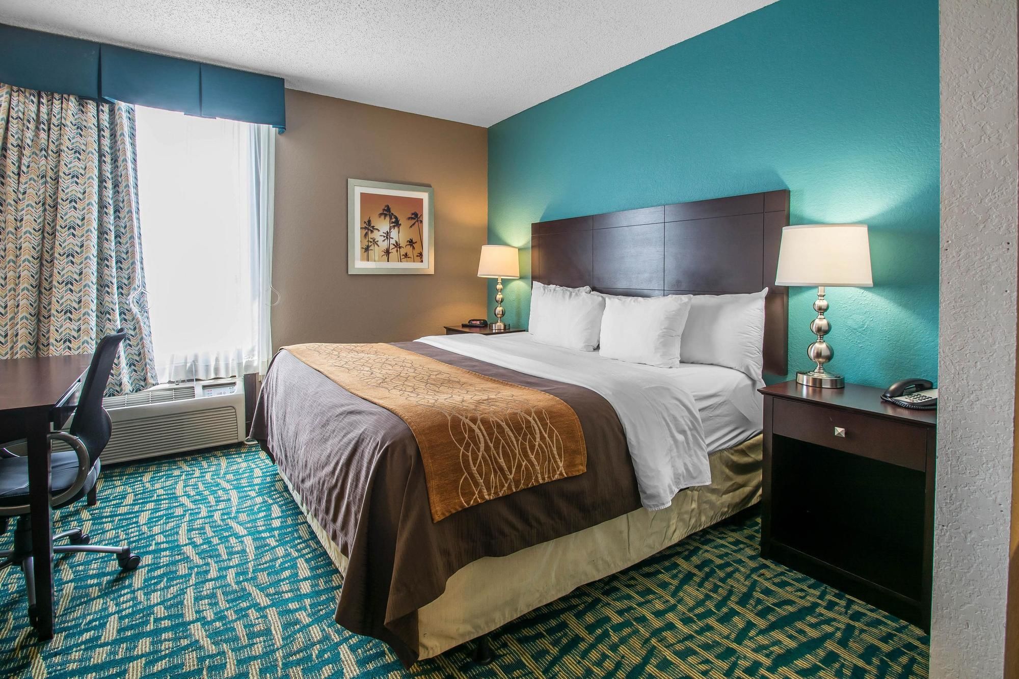 Comfort Inn & Suites Fort Lauderdale West Turnpike