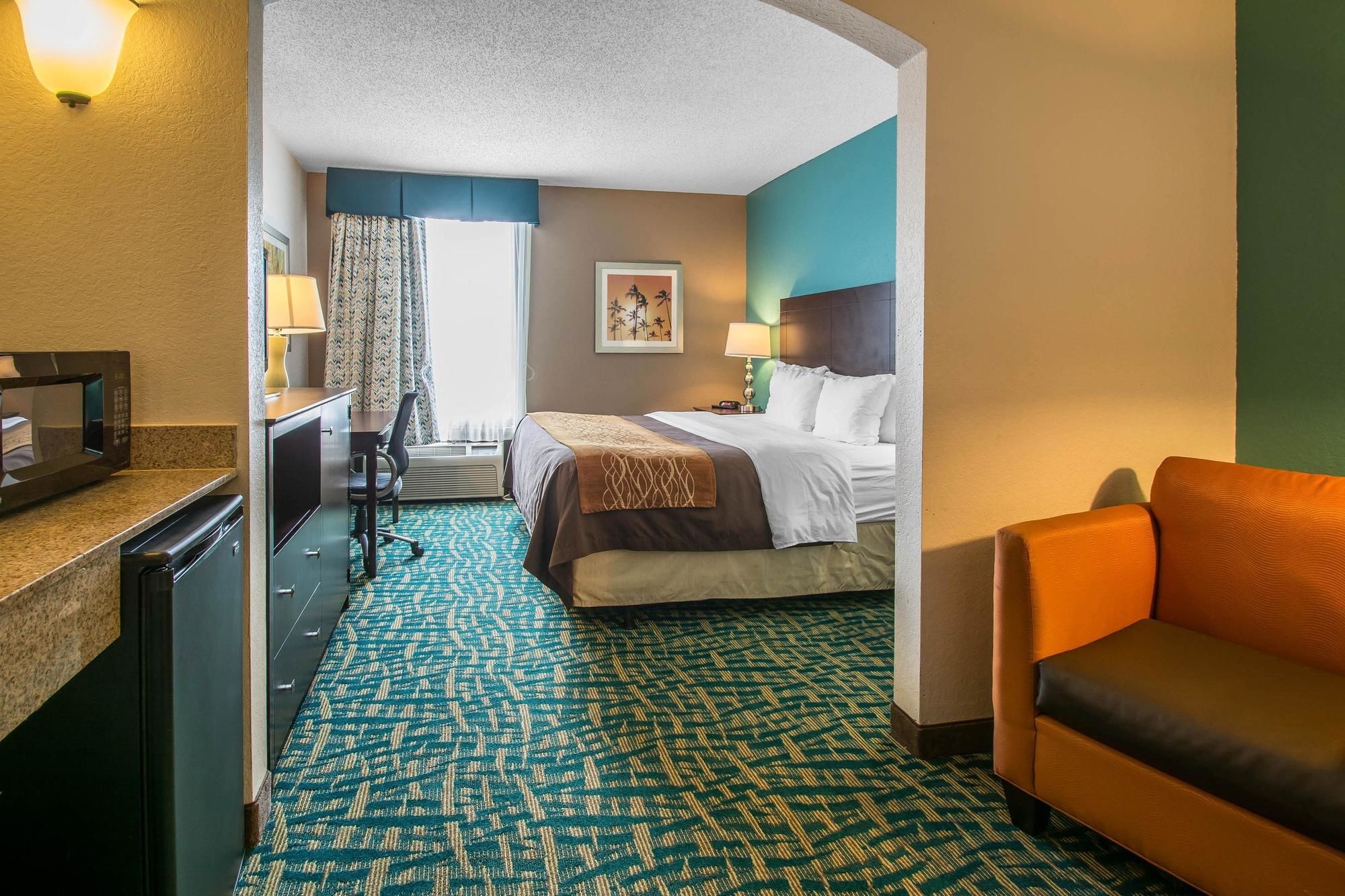 Comfort Inn & Suites Fort Lauderdale West Turnpike