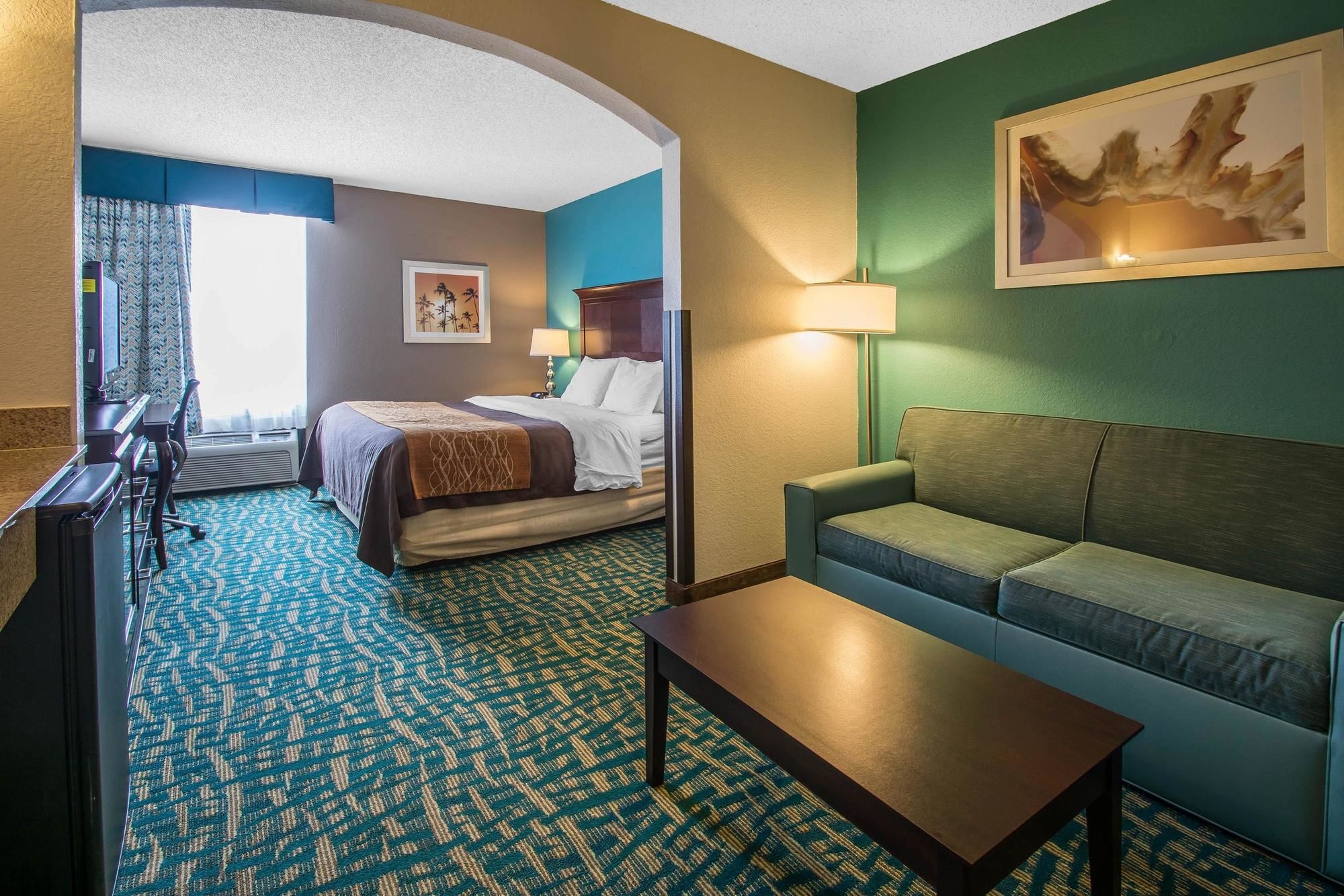 Comfort Inn & Suites Fort Lauderdale West Turnpike