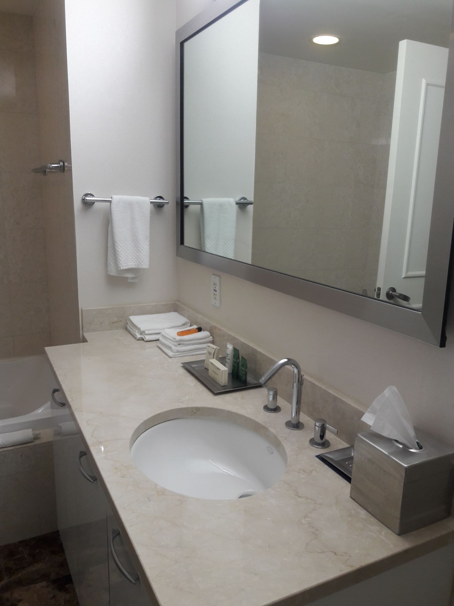 Fort Lauderdale Beach Resort Condo Hotel